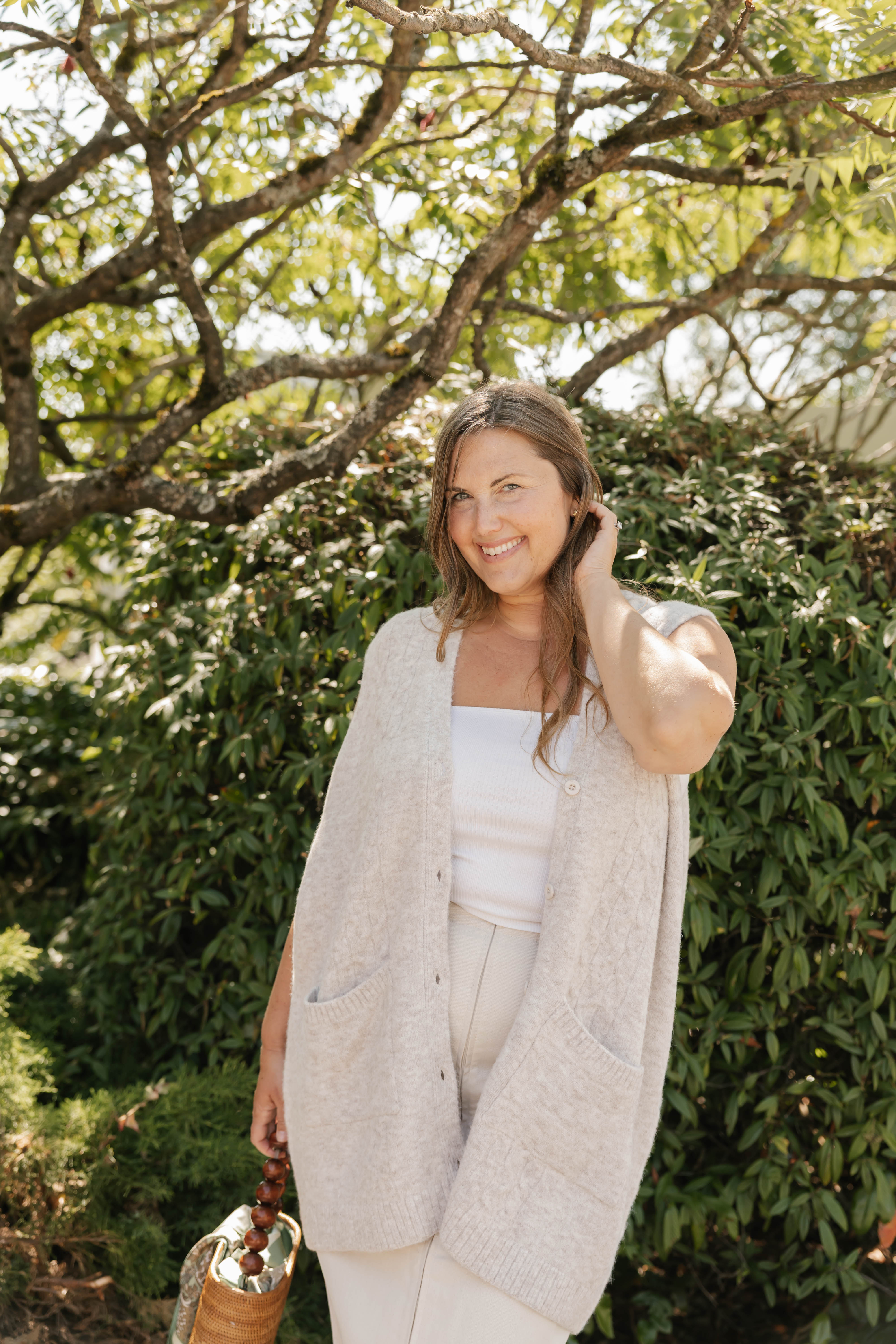Adeline Cable Vest in Oatmeal