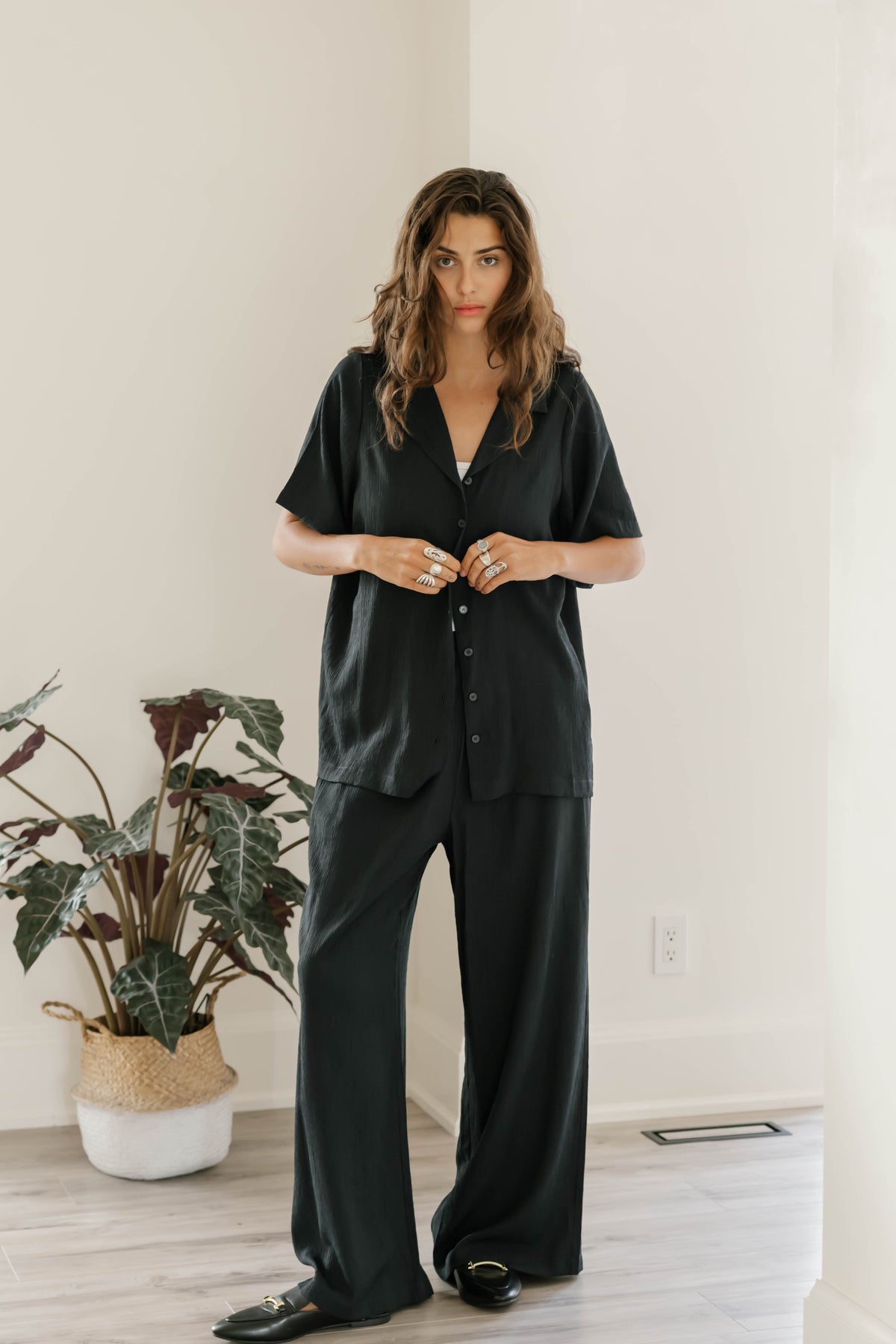 Alicia Plisse Pants in Soft Black