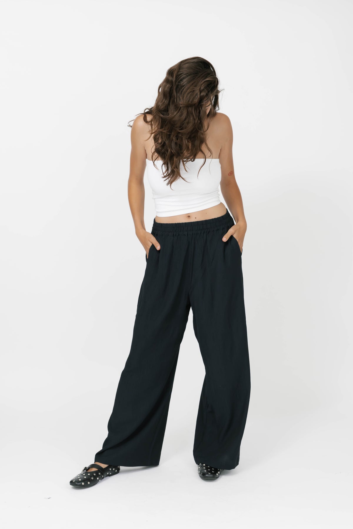 Alicia Plisse Pants in Soft Black