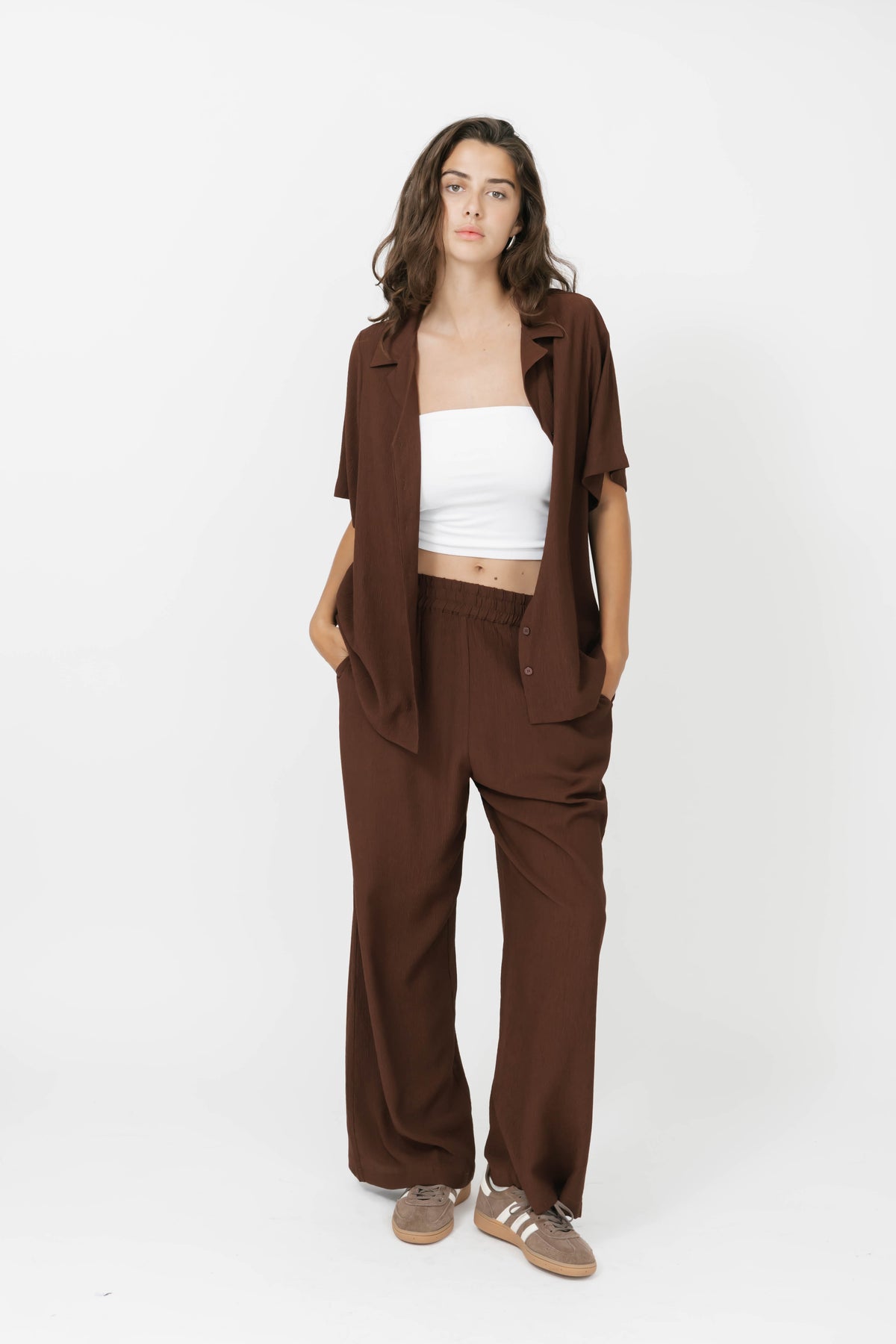 Alicia Plisse Top in Coffee Bean