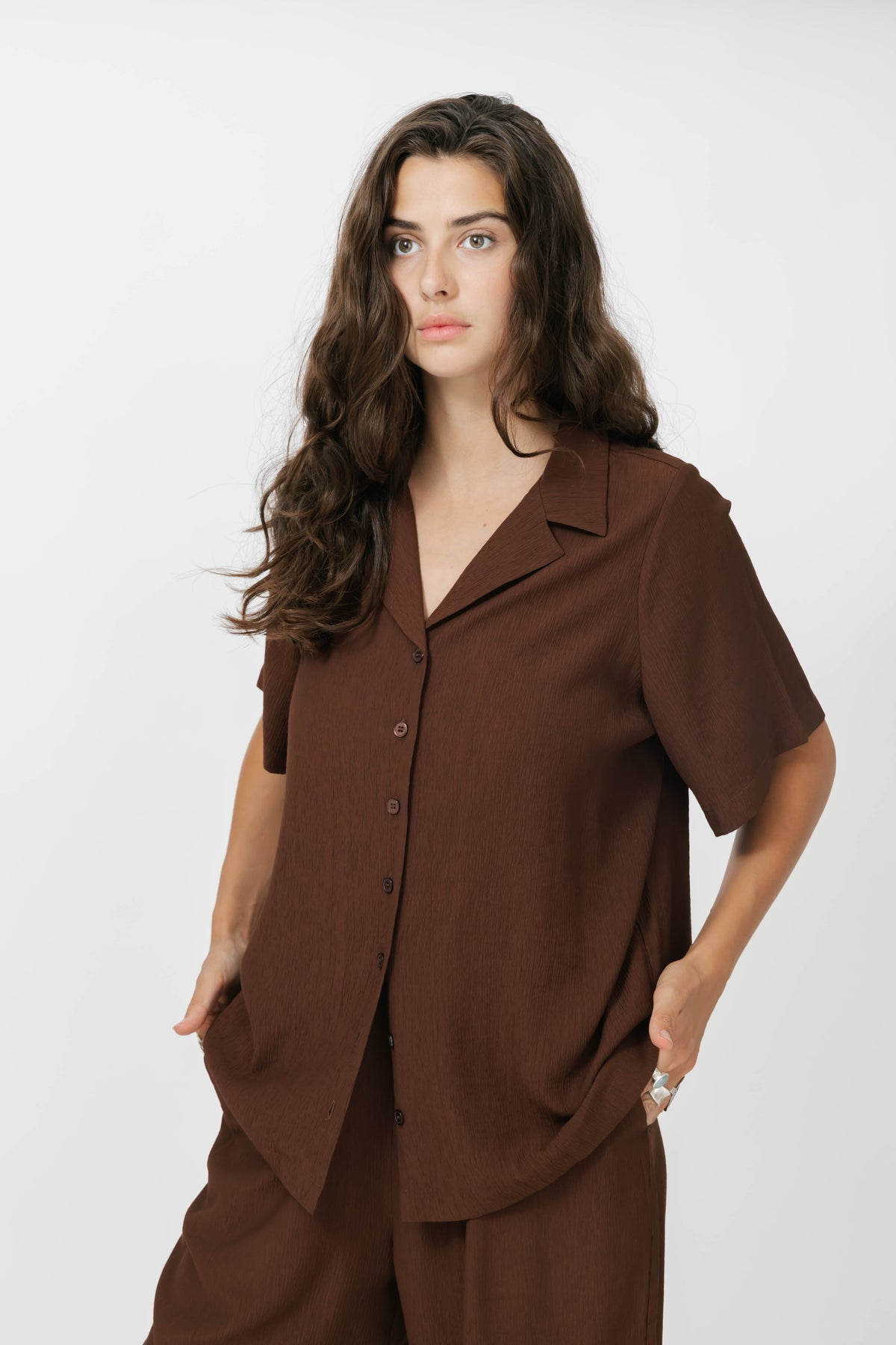 Alicia Plisse Top in Coffee Bean