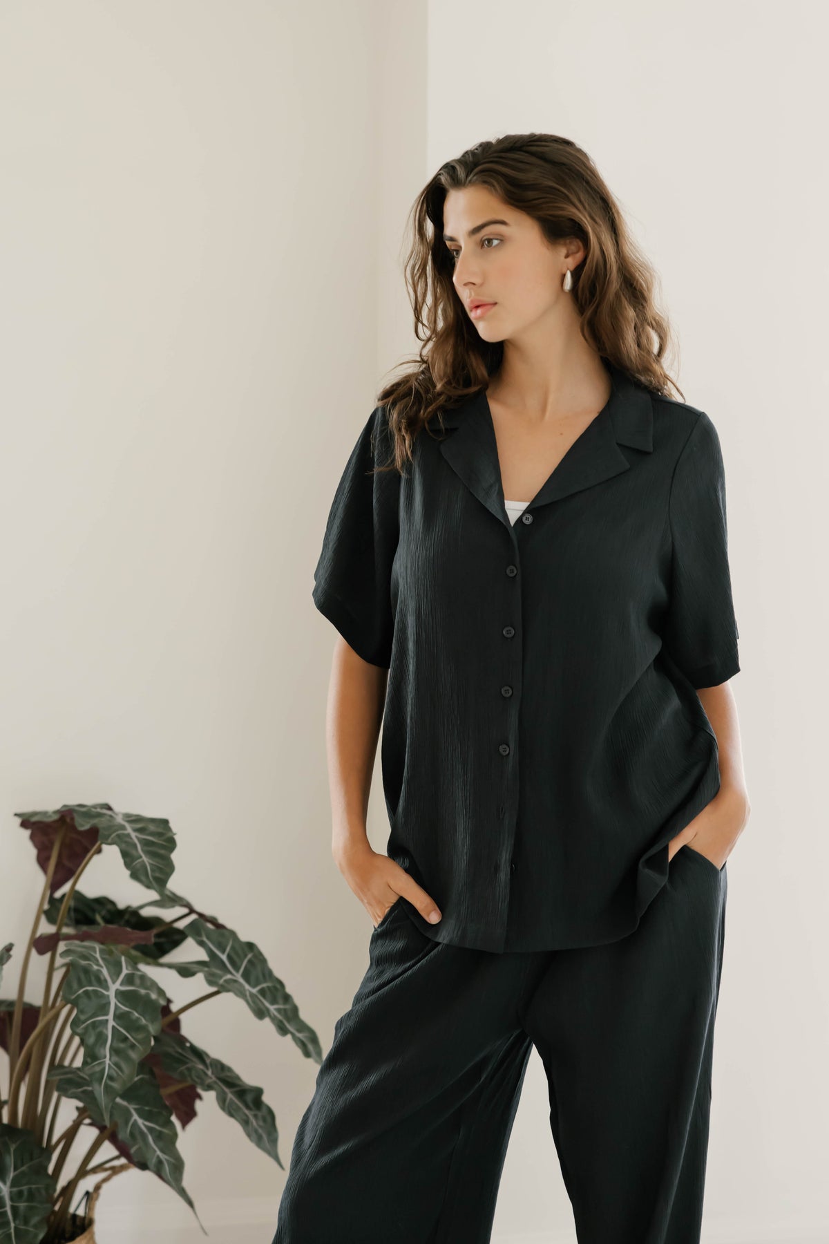 Alicia Plisse Top in Soft Black