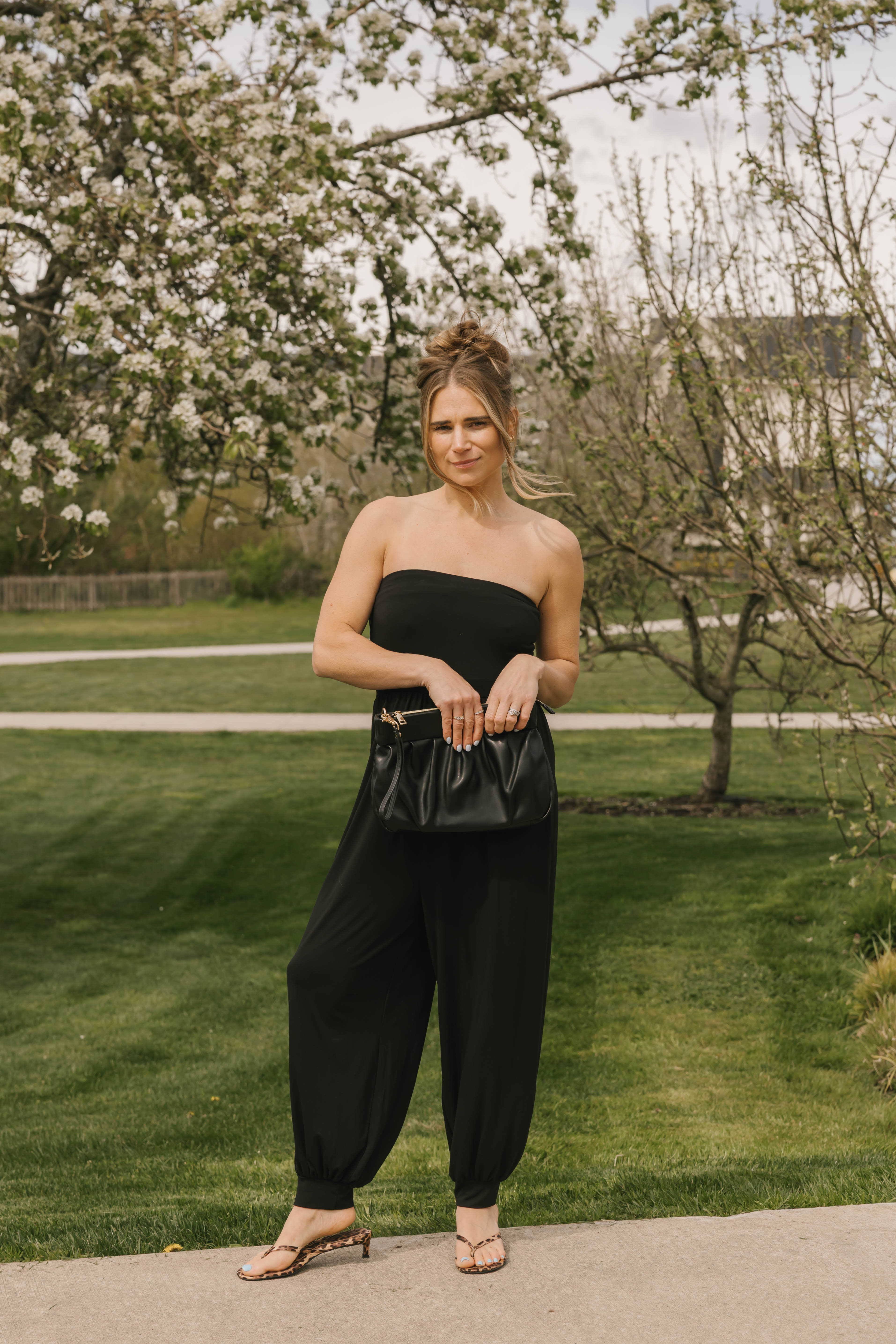 Anabelle Cuffed Romper in Midnight Black