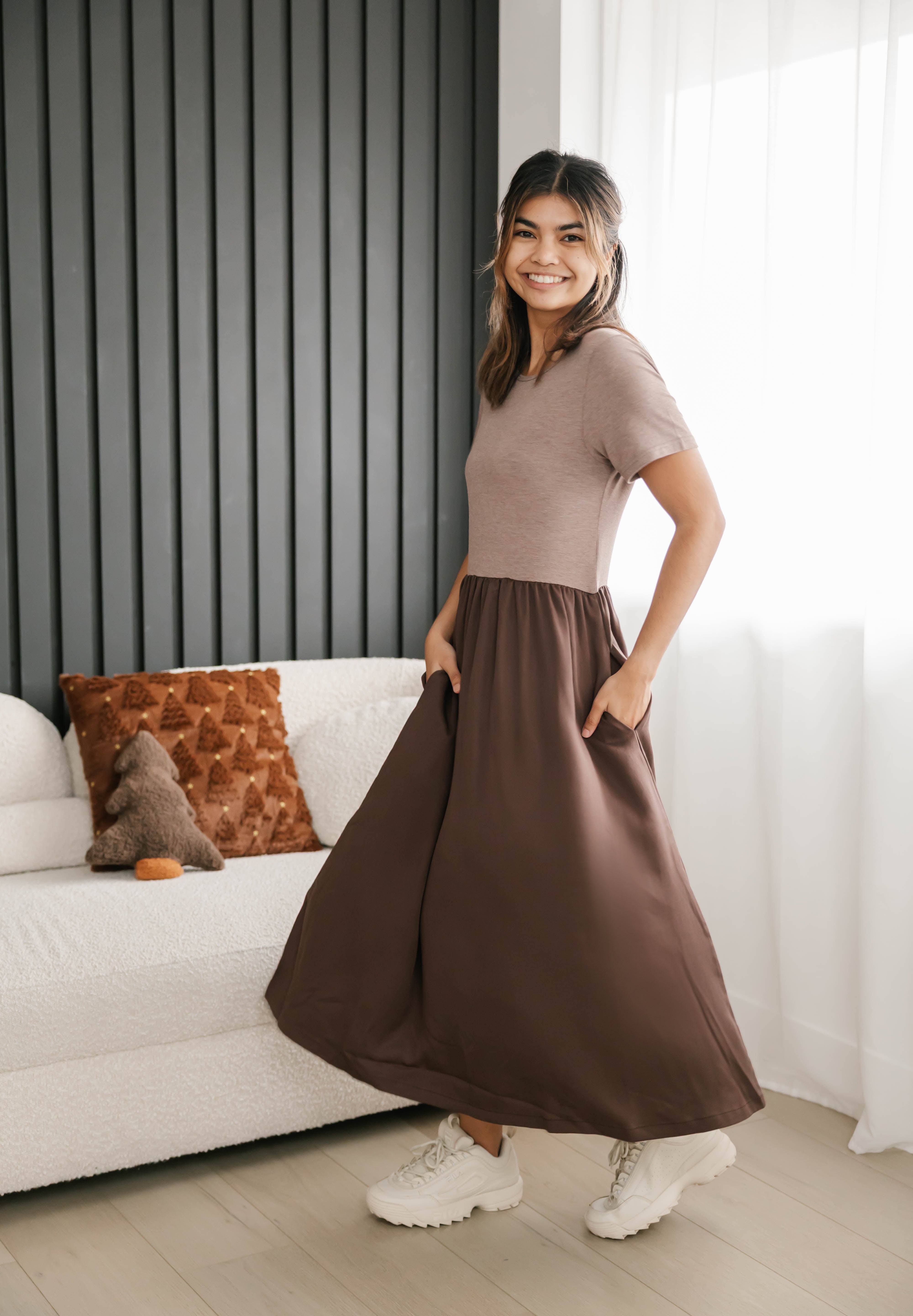 Andi Midi Dress in Mocha Brown/Espresso