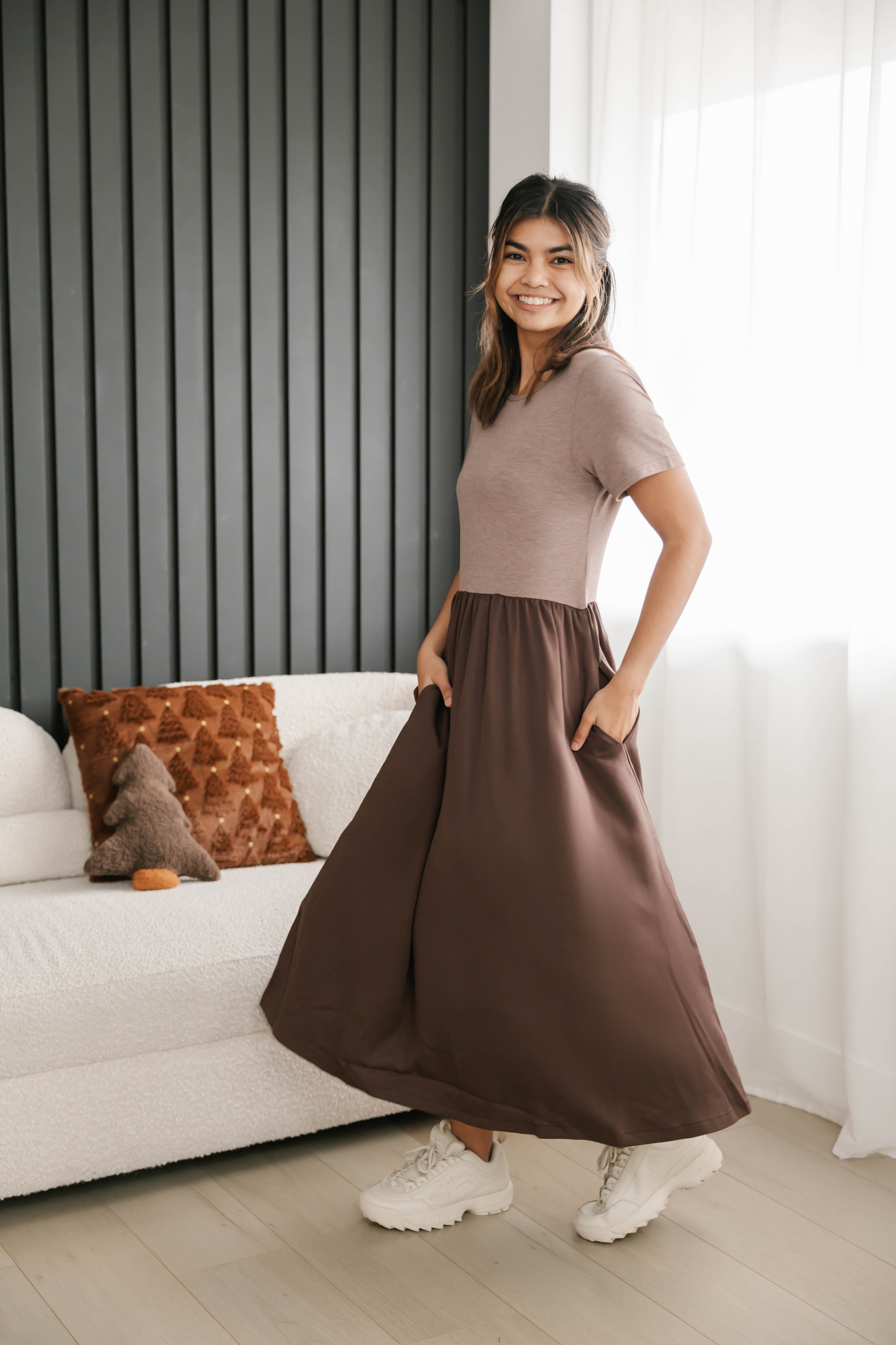 Andi Midi Dress in Mocha Brown/Espresso