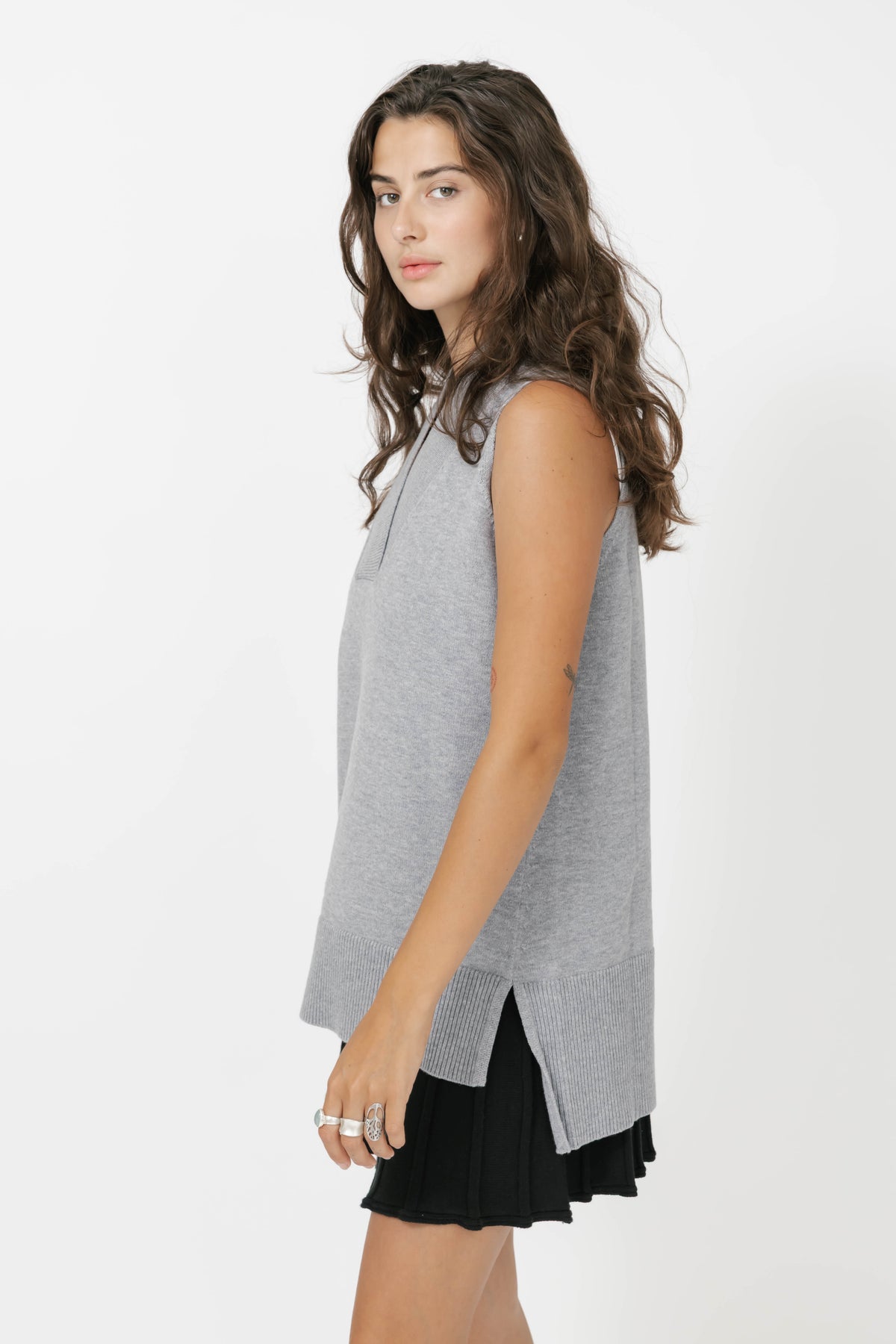 Blair Knit Vest in Light Grey