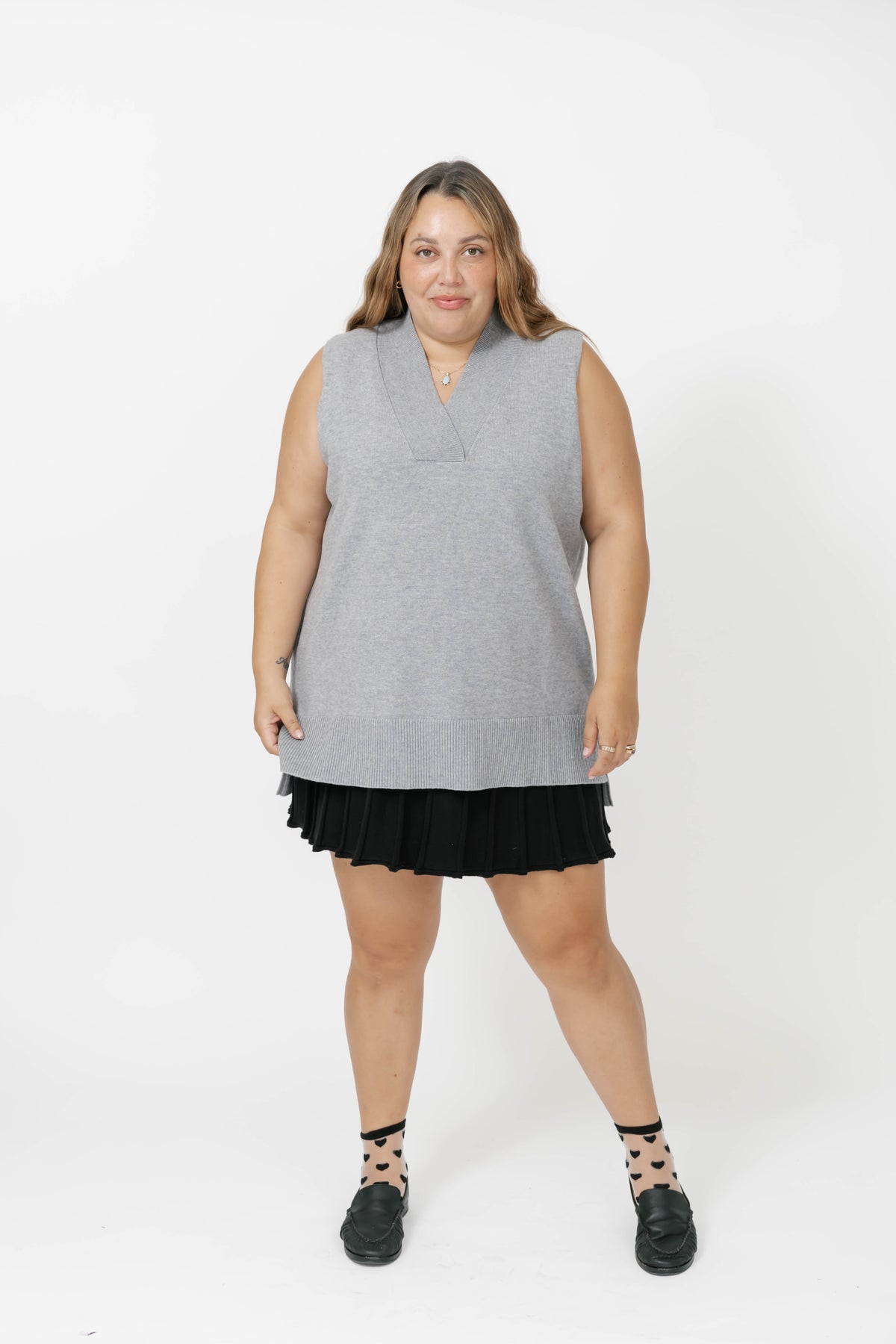 Blair Knit Vest in Light Grey