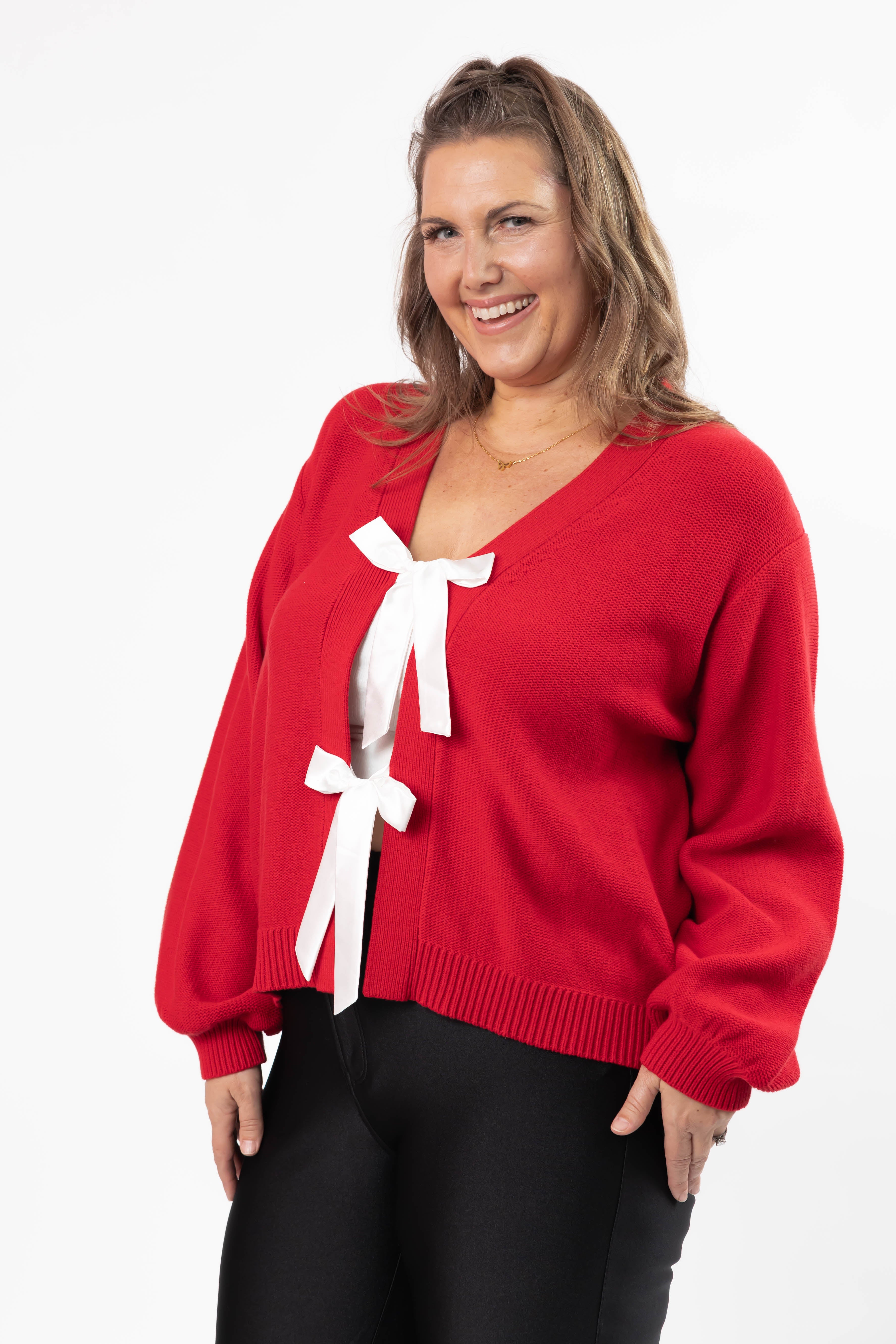 S+T x Fallon Farinacci Holiday Bow Box in Red/Cream