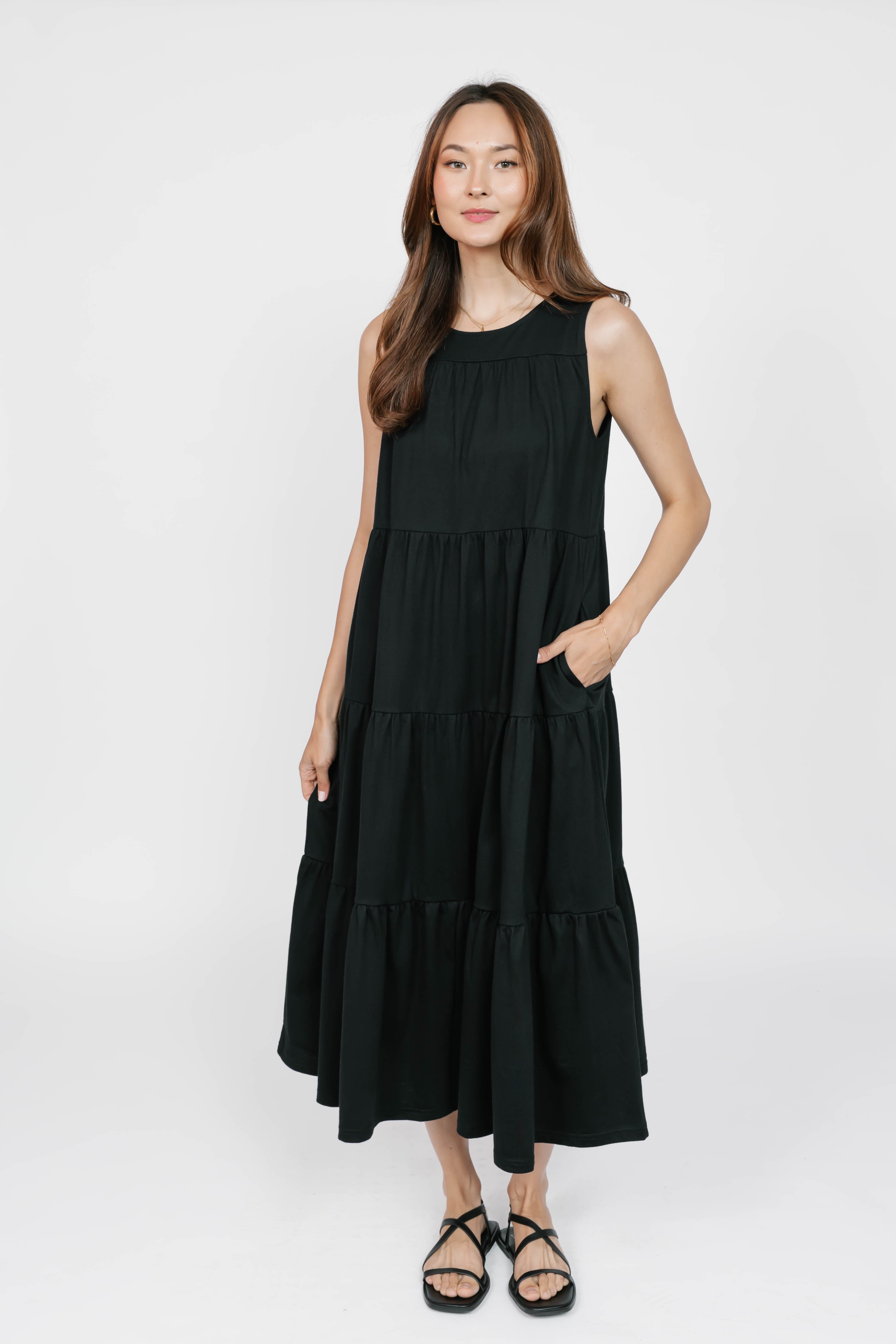 Bria Maxi Dress in Midnight Black