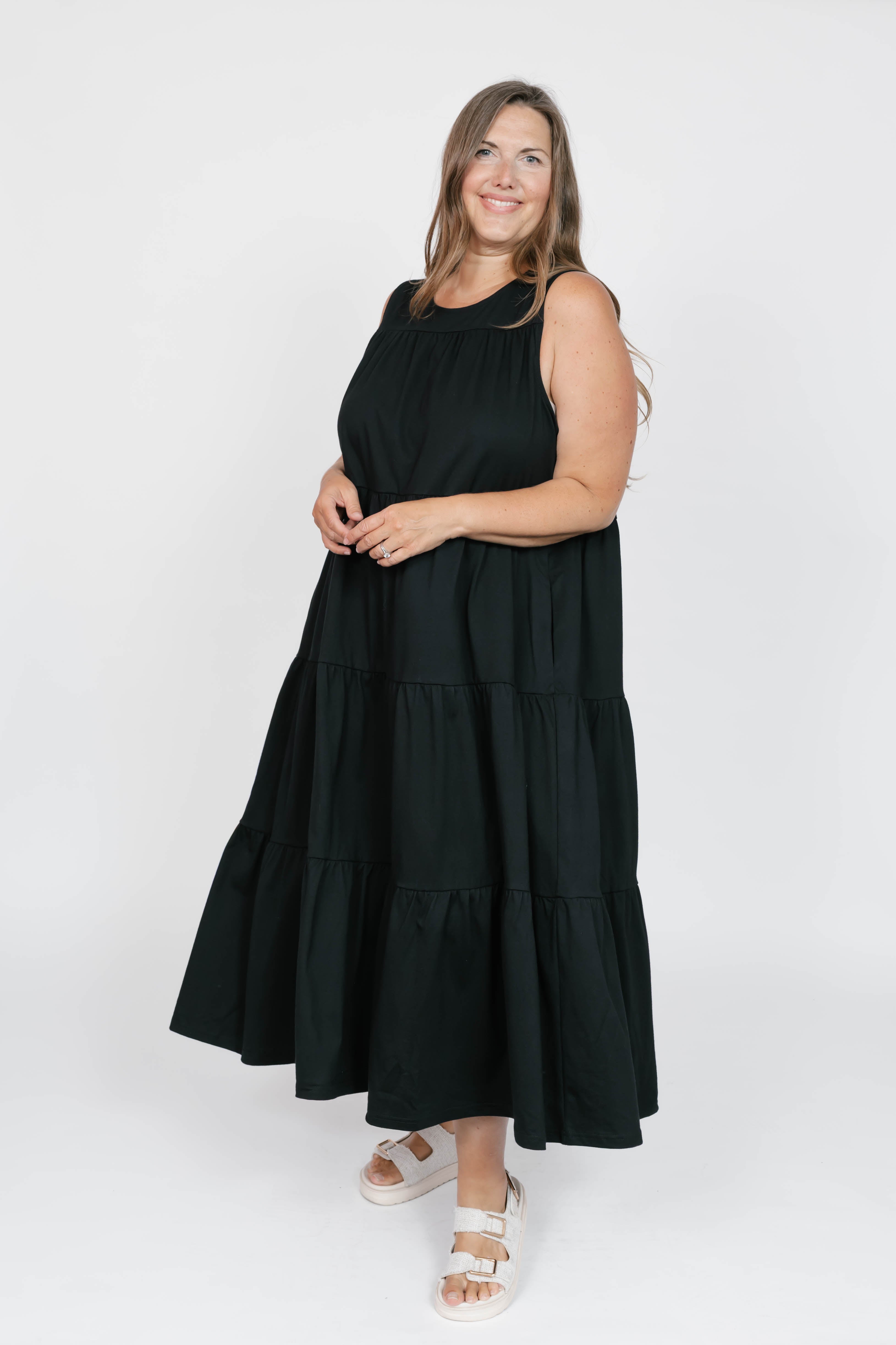 Bria Maxi Dress in Midnight Black