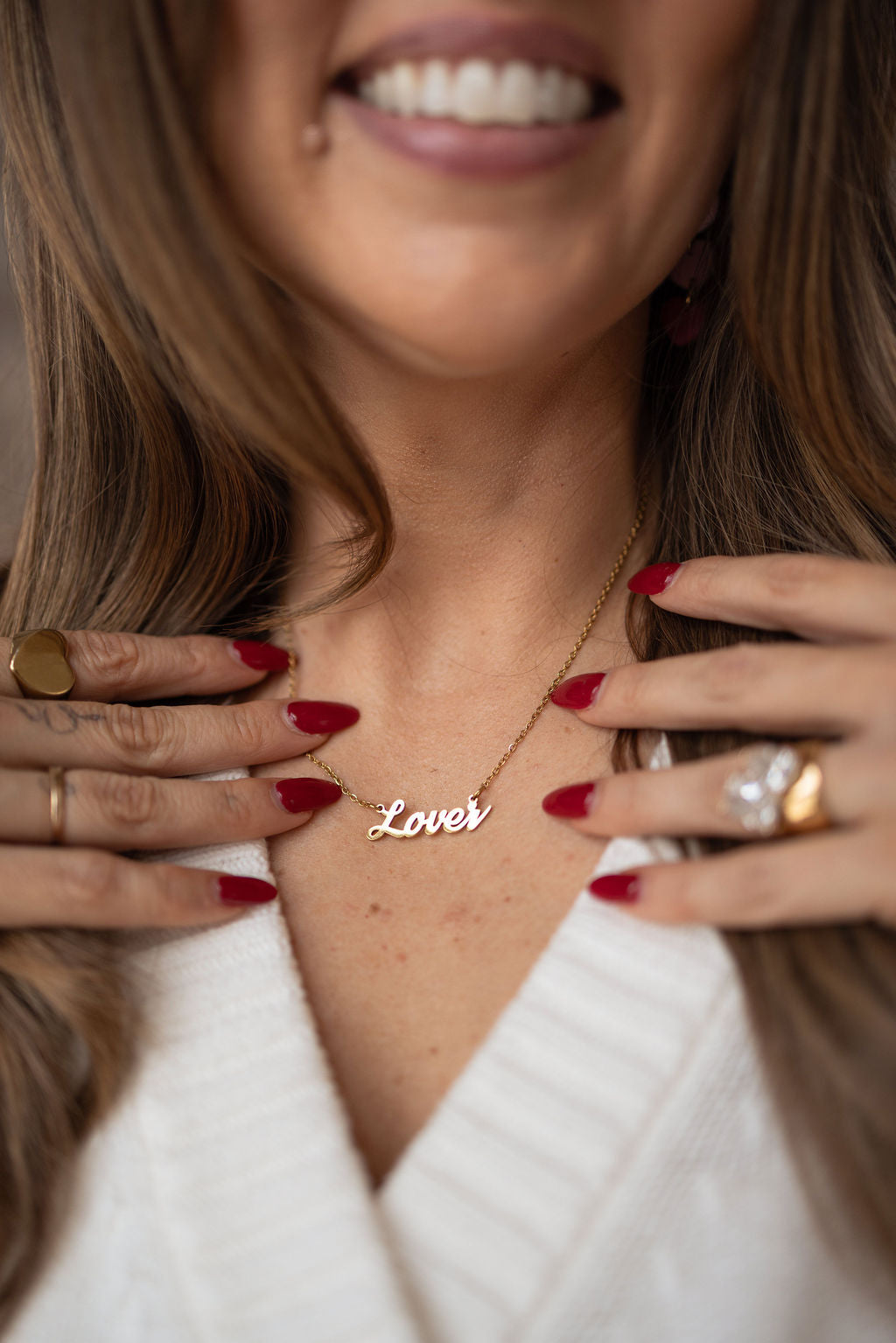 S+T x Auntie Pretty Lover Box in Ivory/Red