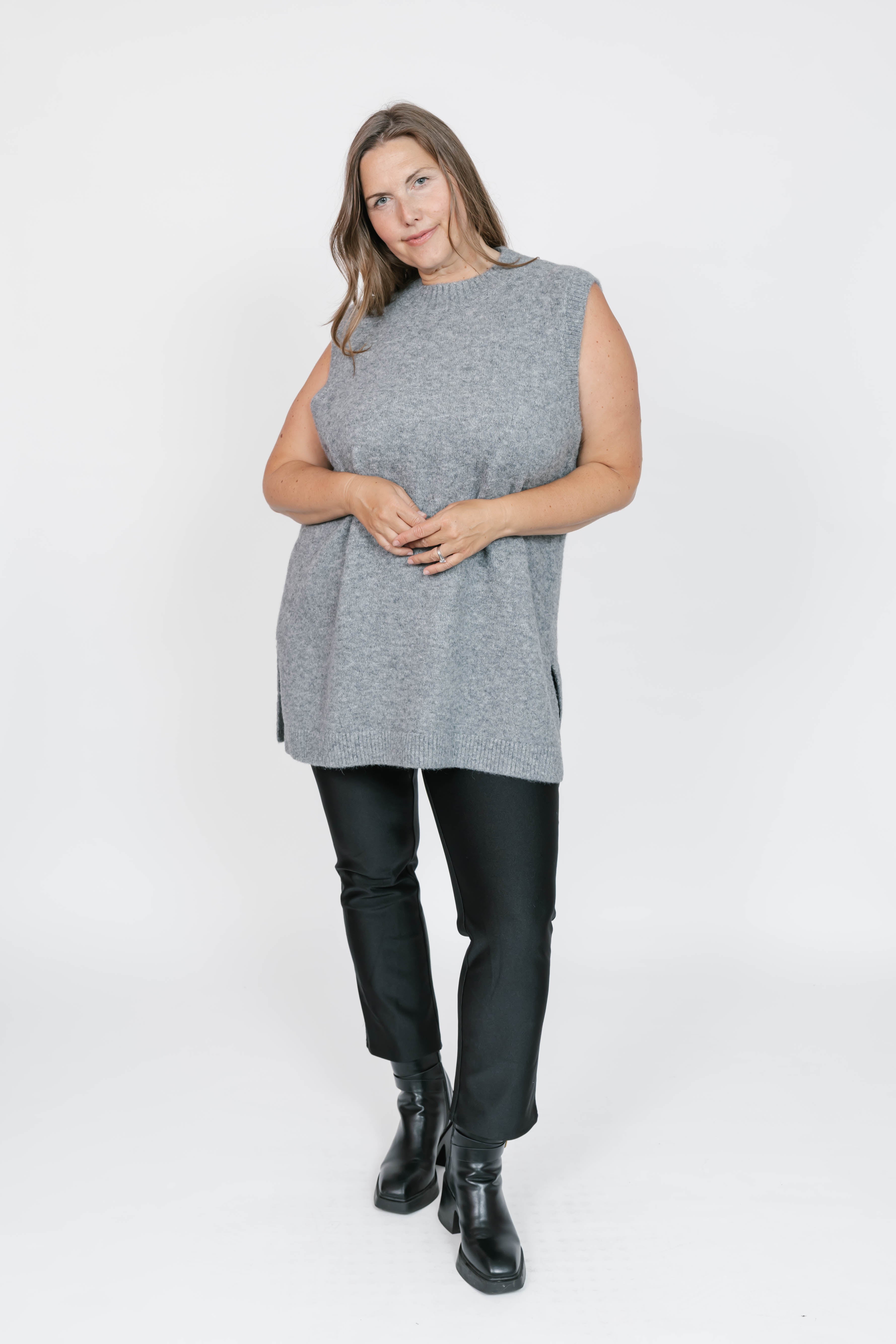 Charlie Sweater Tunic in Heather Grey