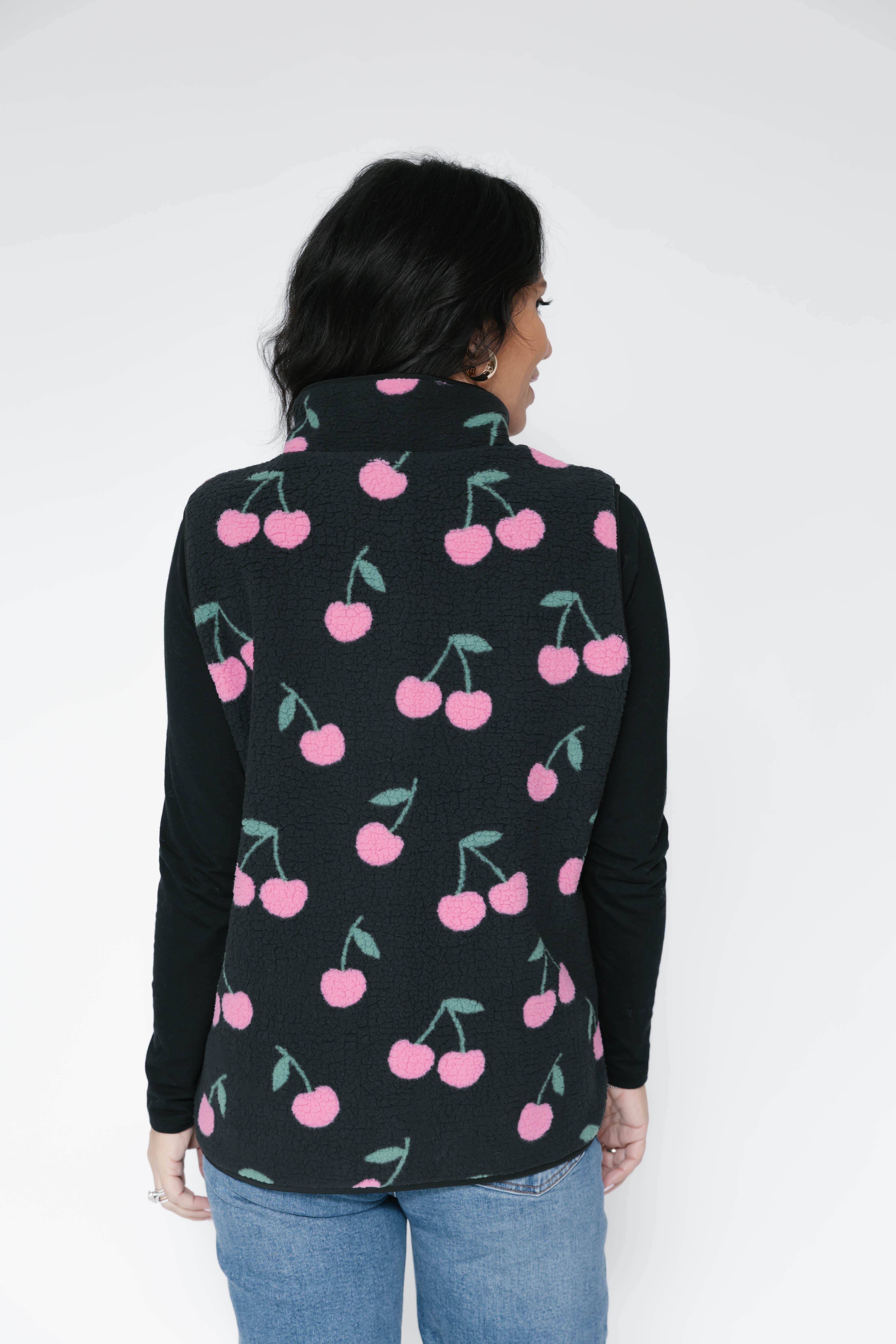 Teddy Vest in Black/Pink Cherry