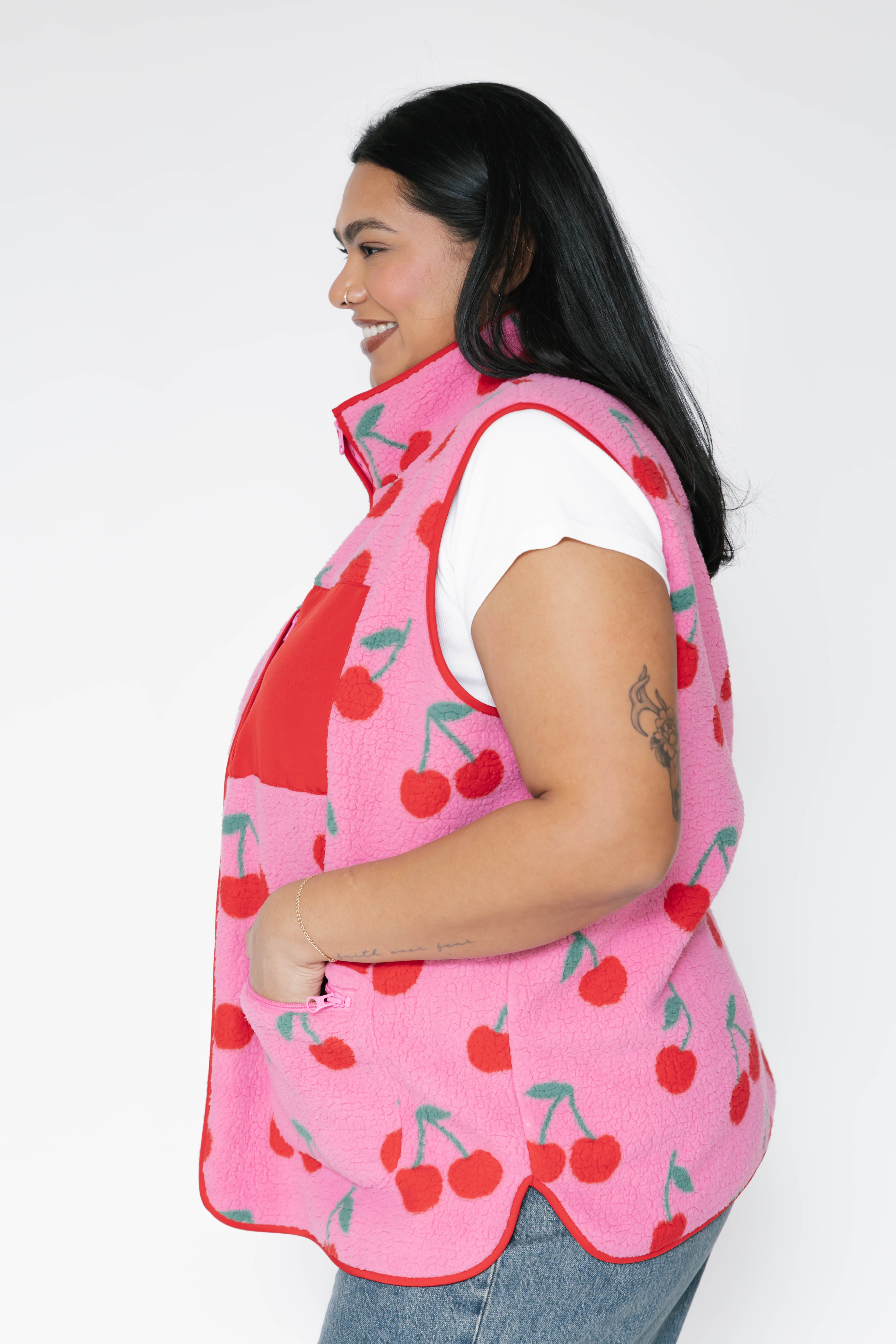 Teddy Vest in Pink/Red Cherry