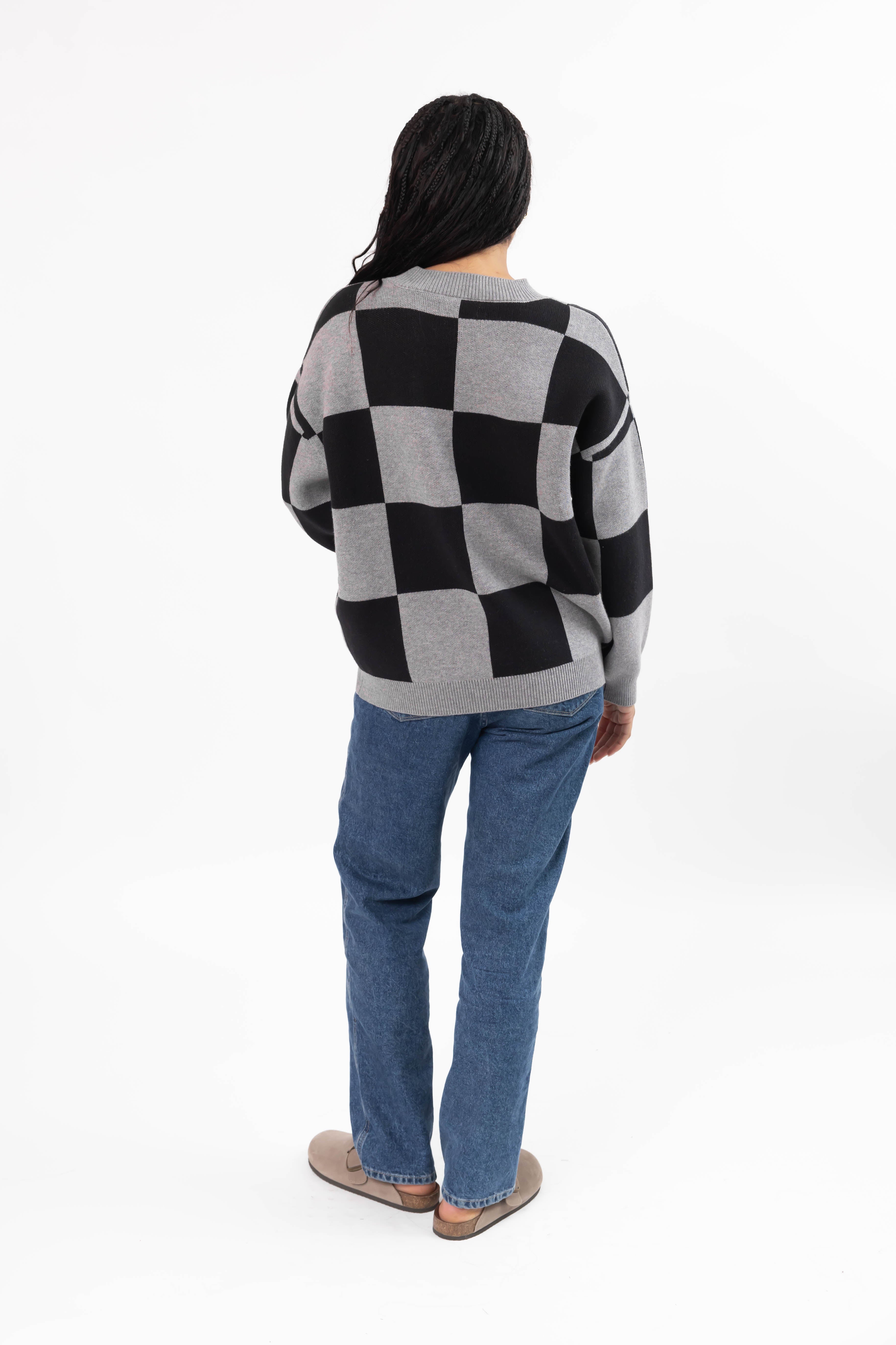 Chrissy Checkered Sweater in Grey/Black