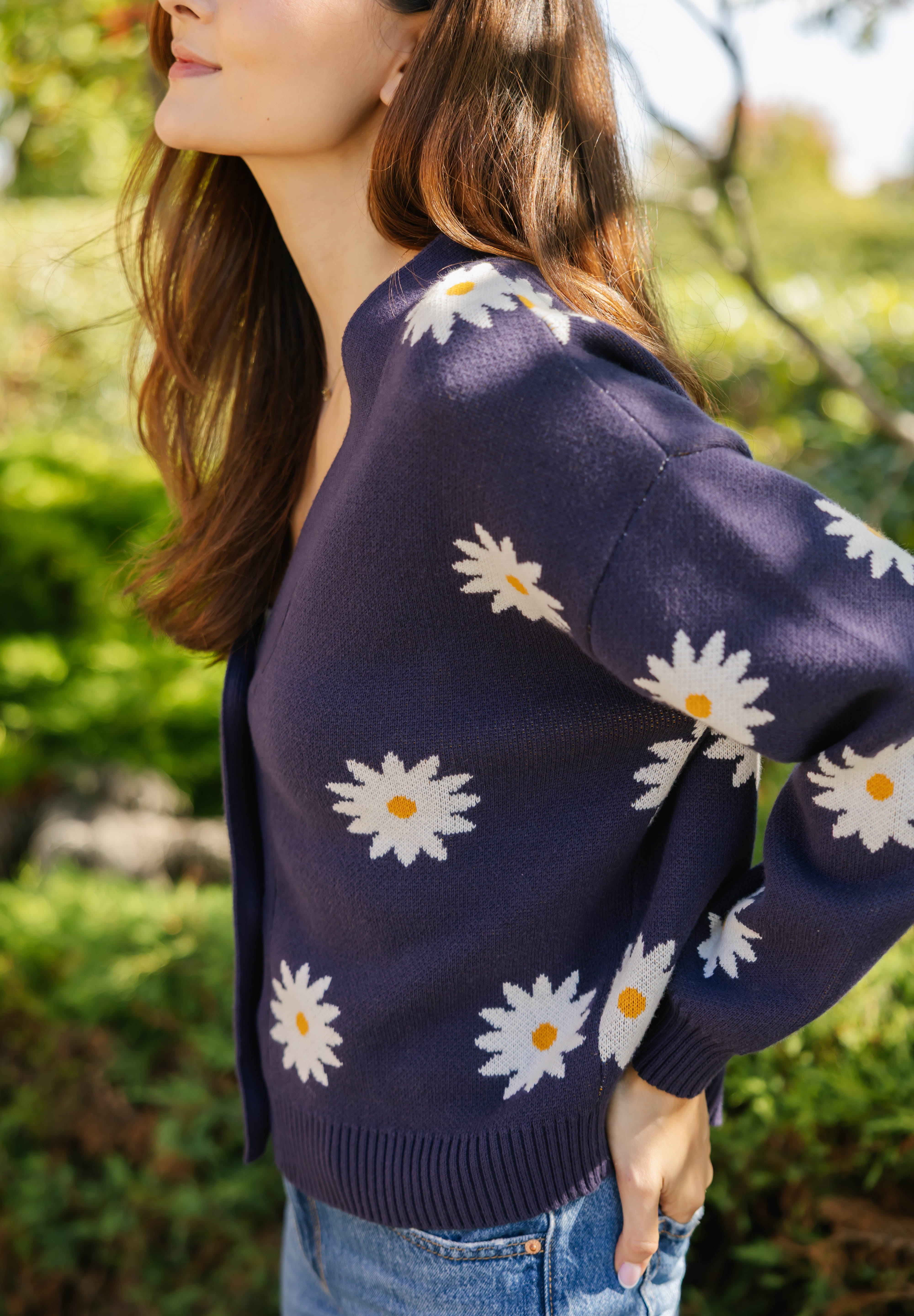 Daisy Cardigan in Navy Combo