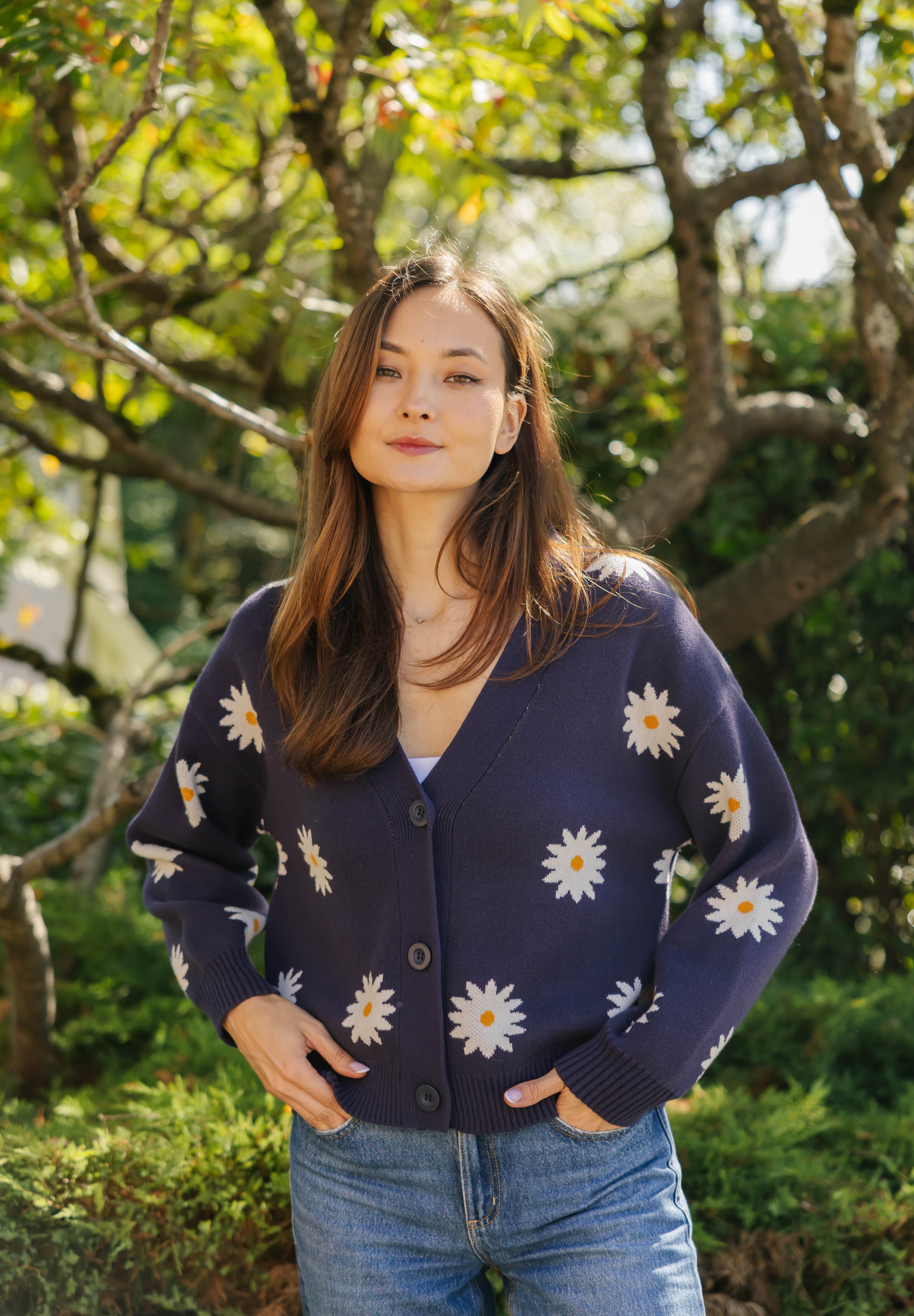 Daisy Cardigan in Navy Combo