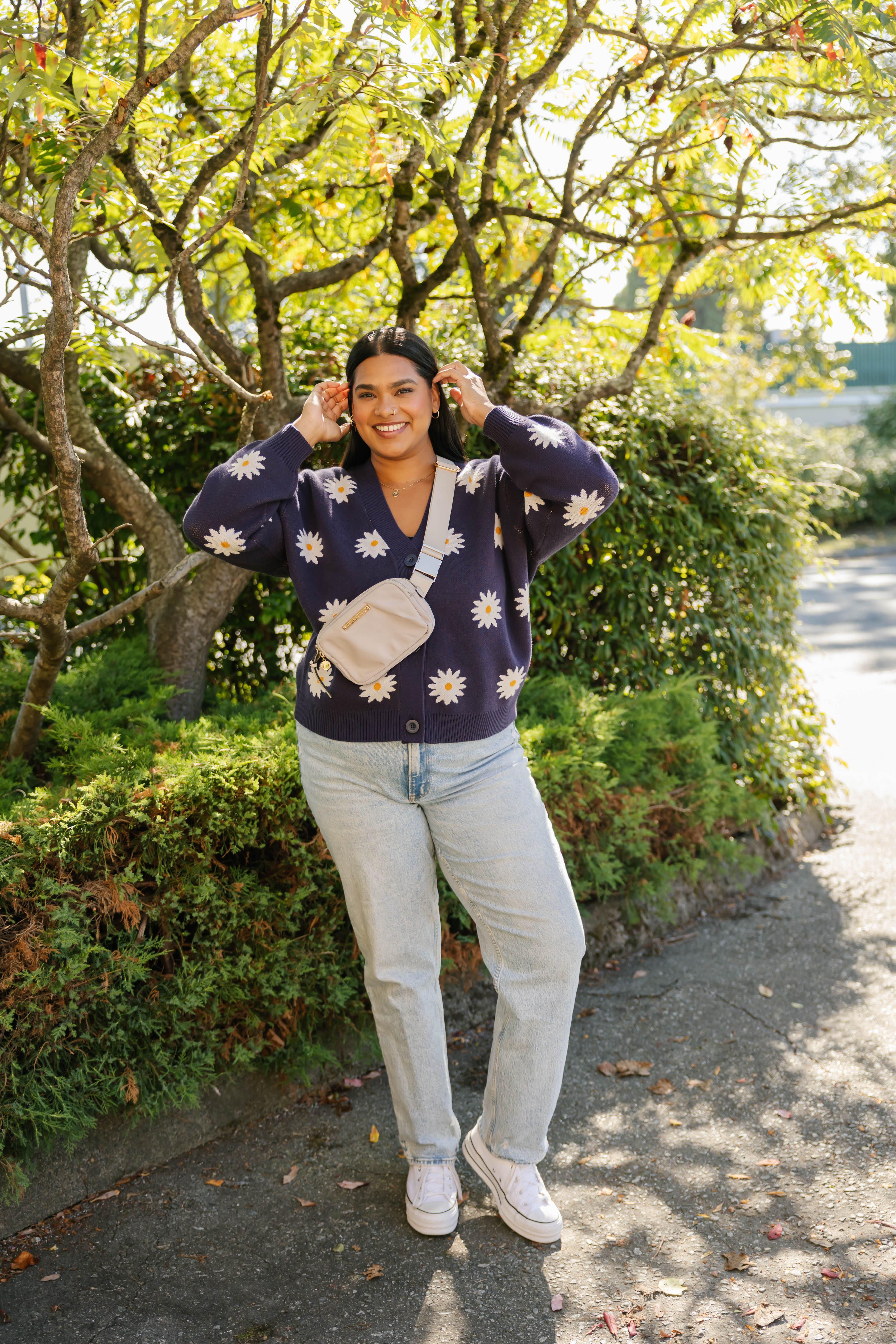 Daisy Cardigan in Navy Combo