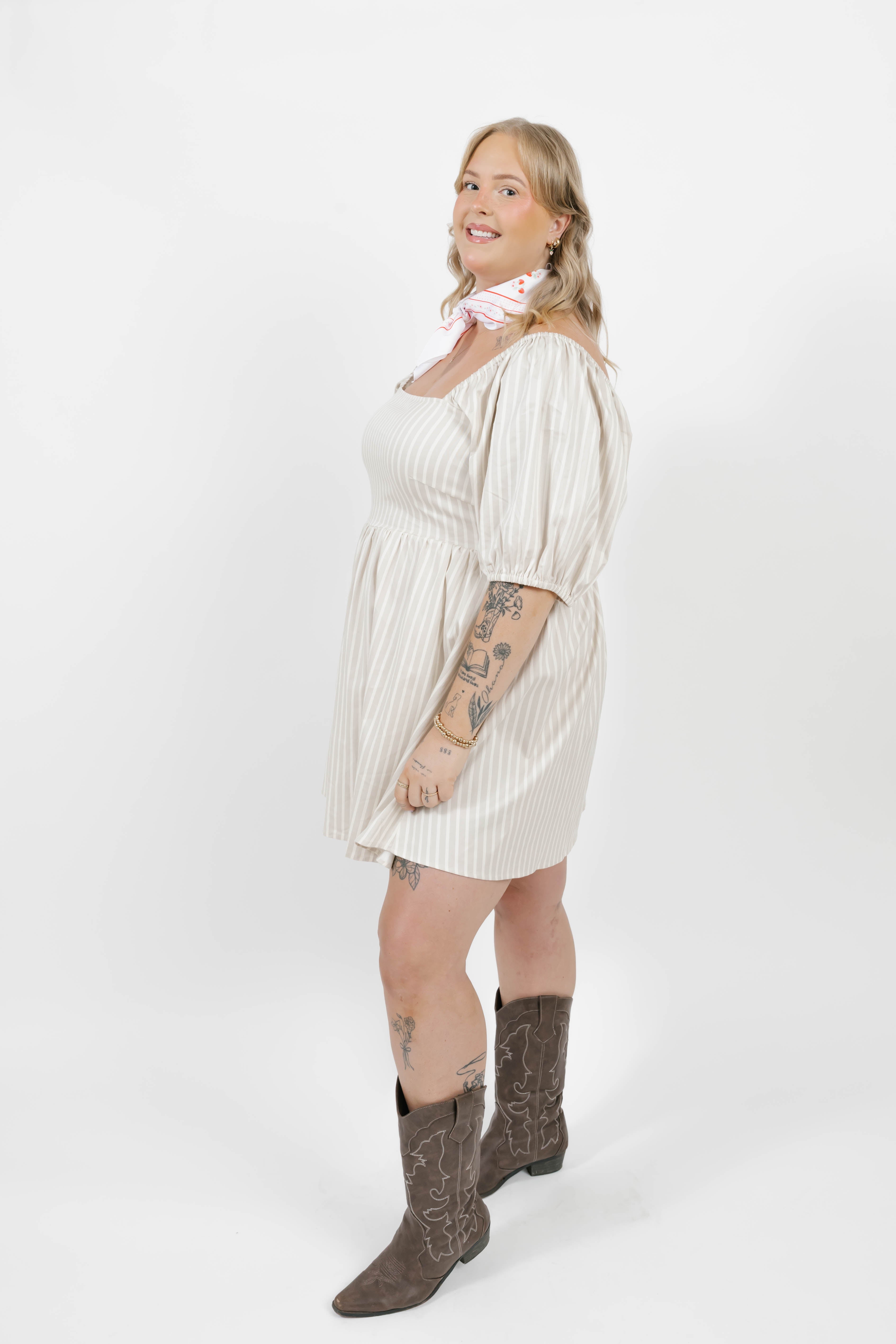 Sweet Days of Summer Box in Oatmeal Stripe