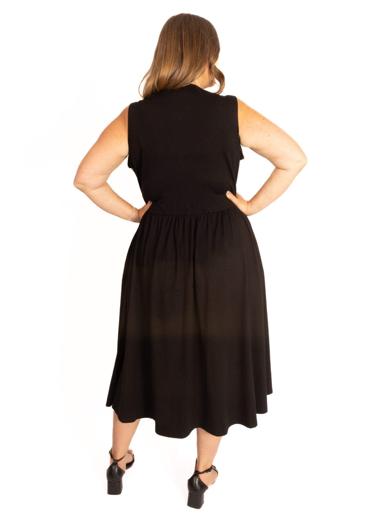 Finley Midi Dress in Midnight Black