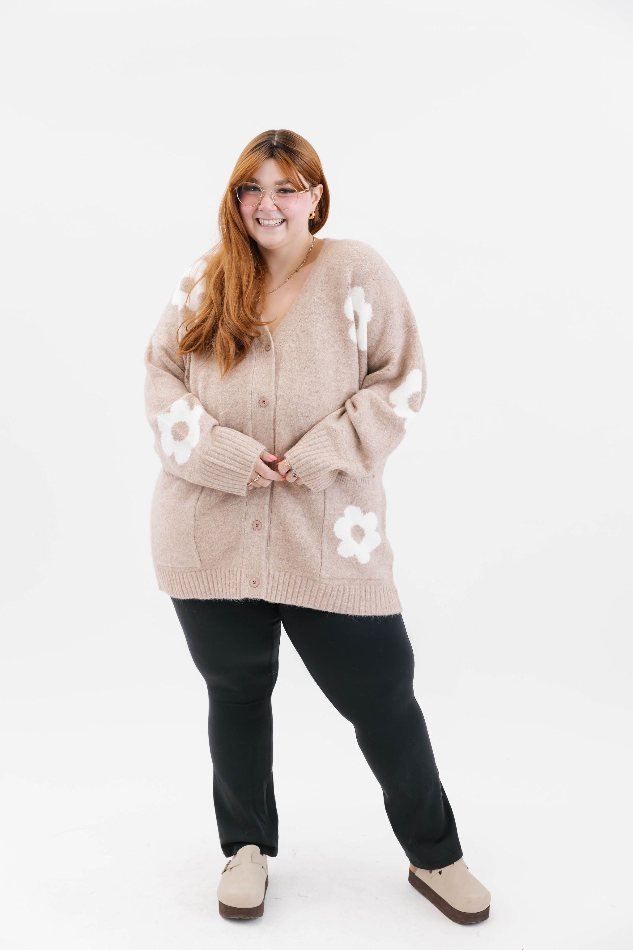 Flora Cardigan in Light Brown Combo