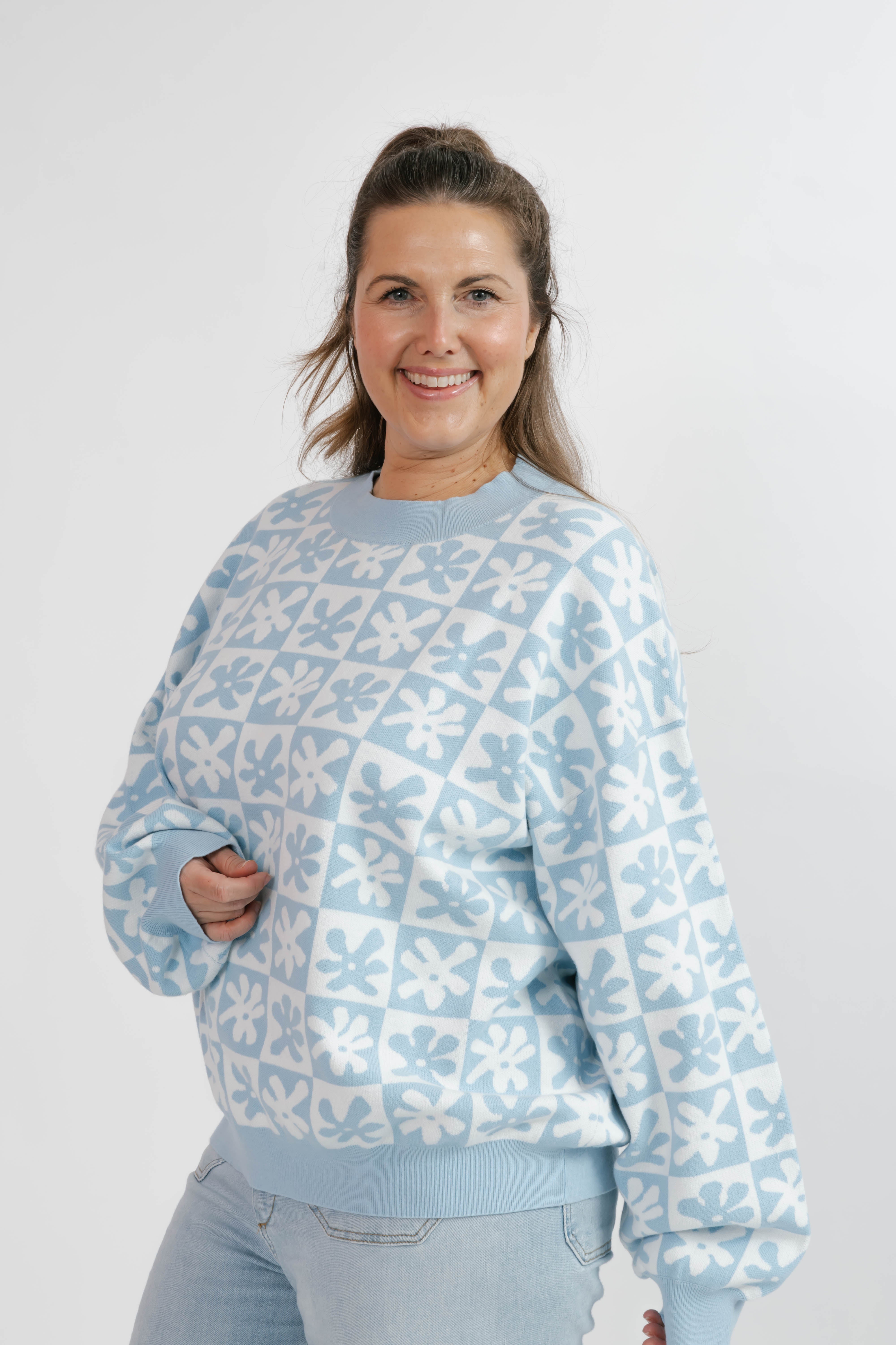 Floral Checkered Sweater in Blue/Cream