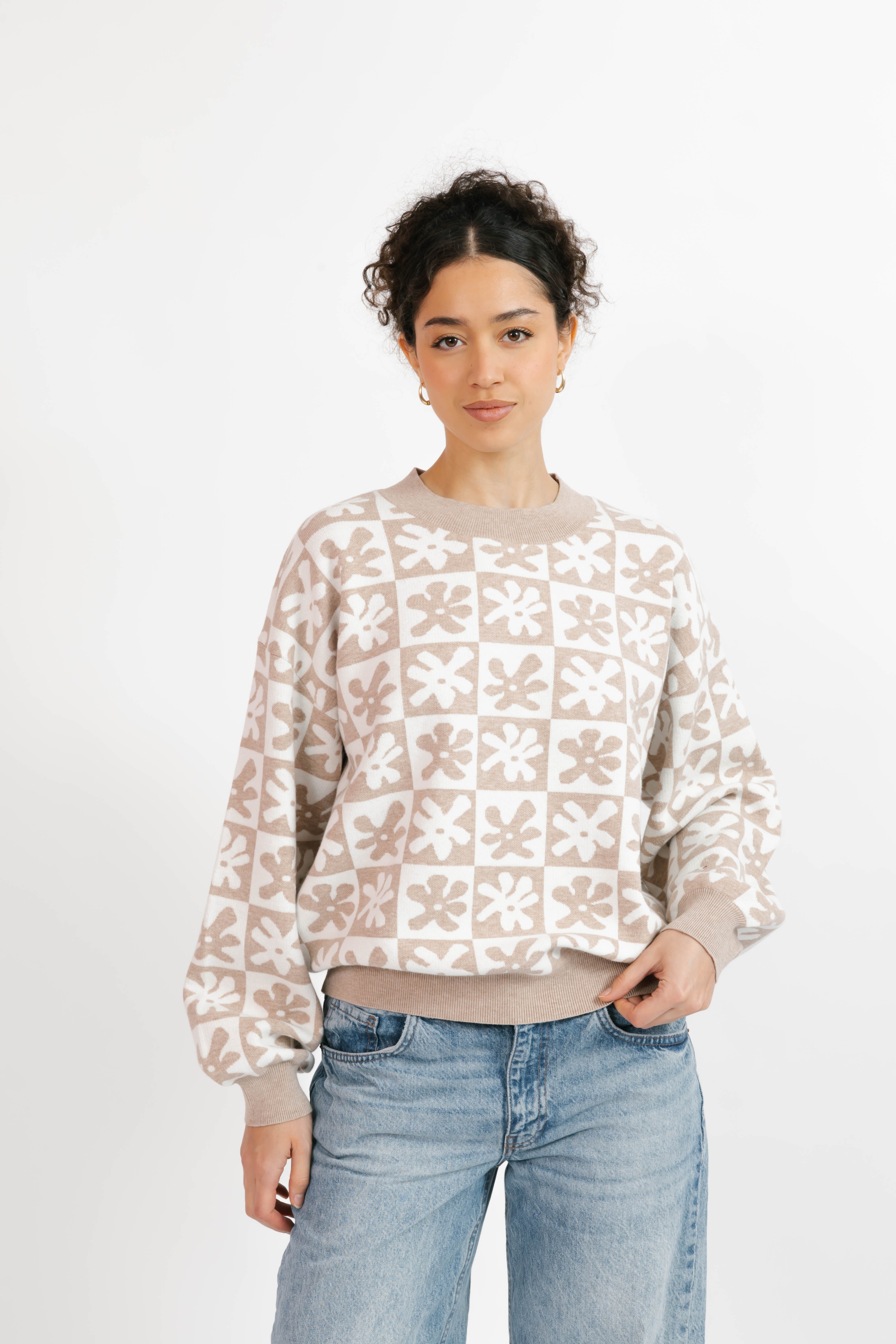 Floral Checkered Sweater in Oatmeal/Cream