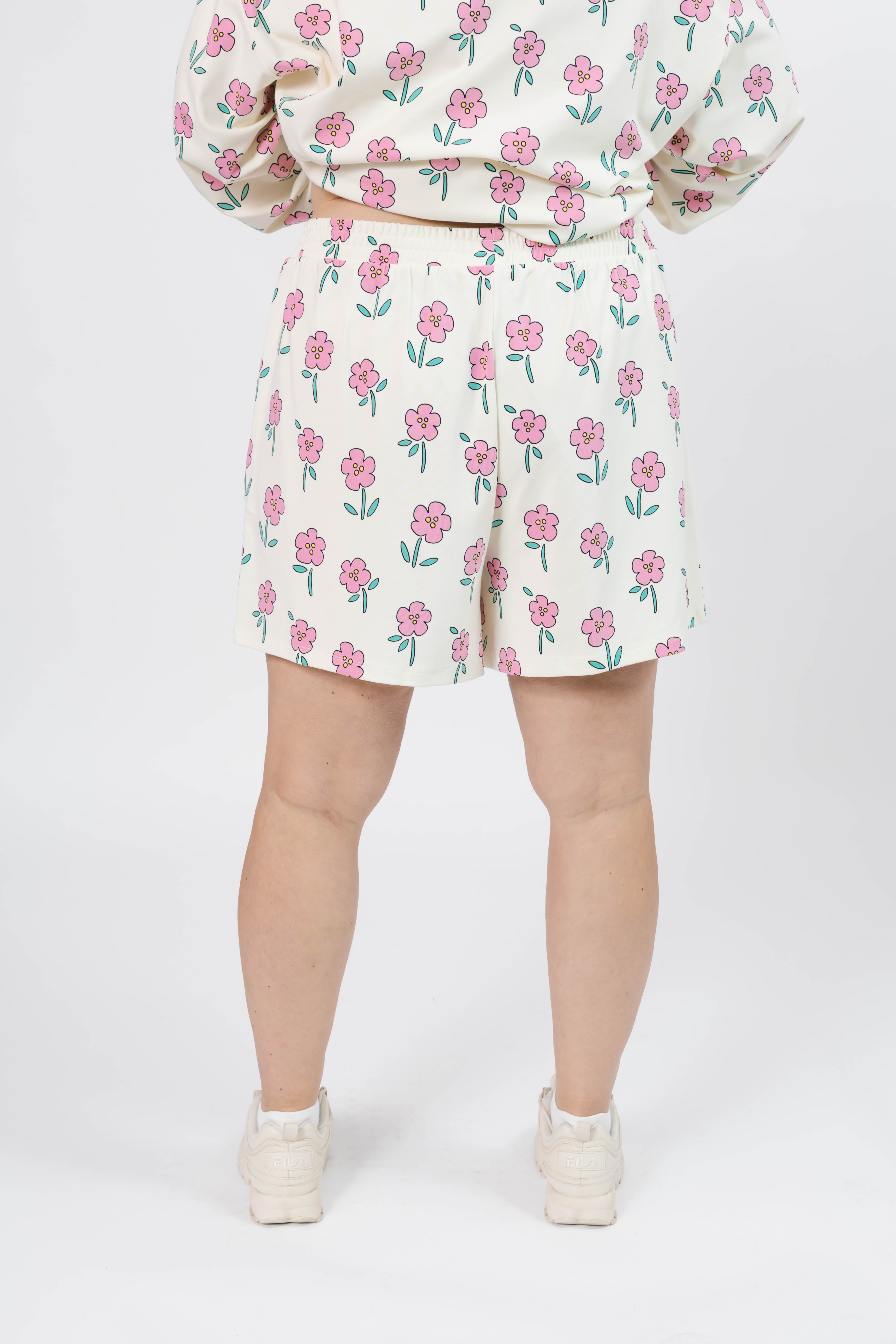 Fresh Floral Hang Out Short in Pink Floral