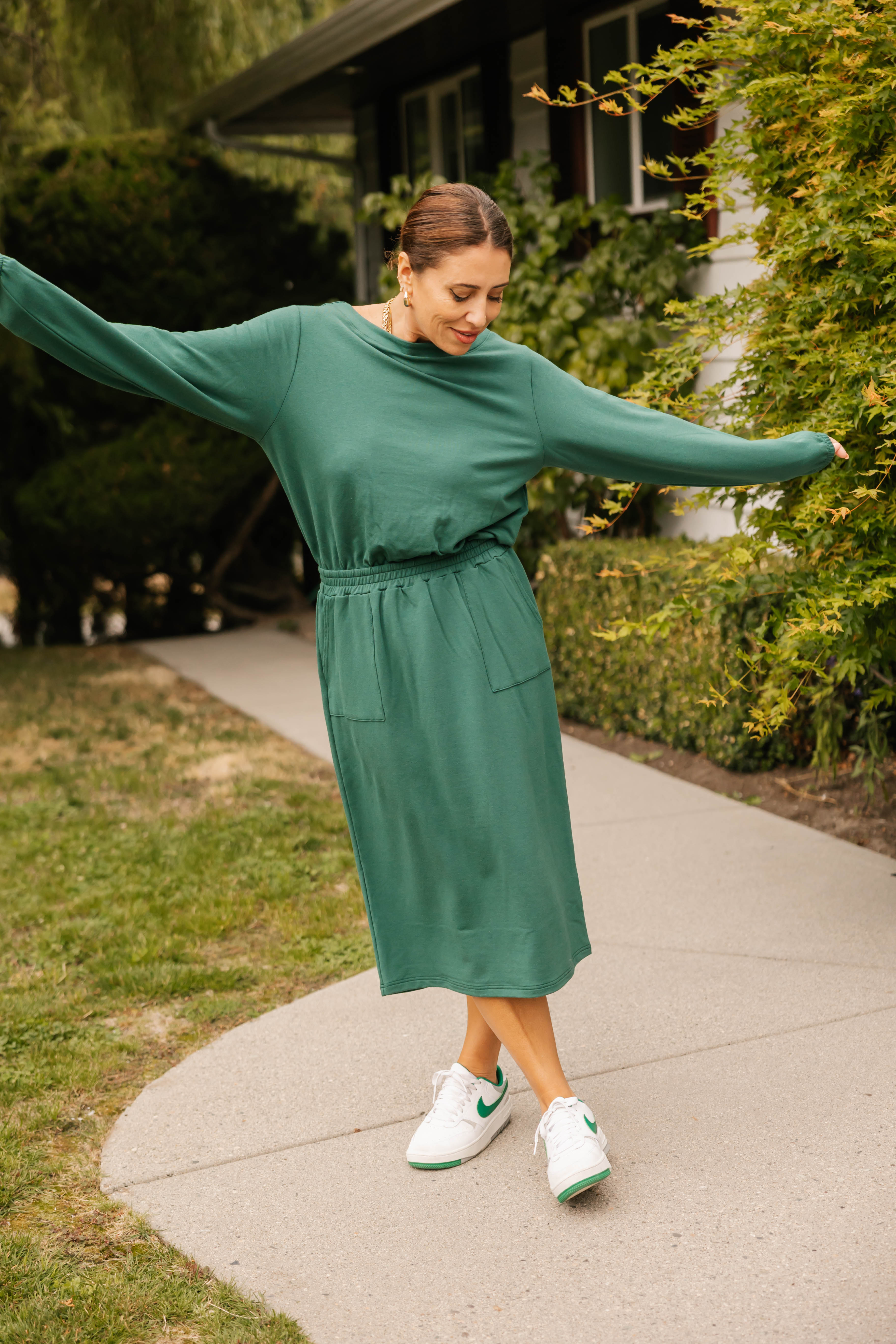 Frida Midi Dress in Evergreen