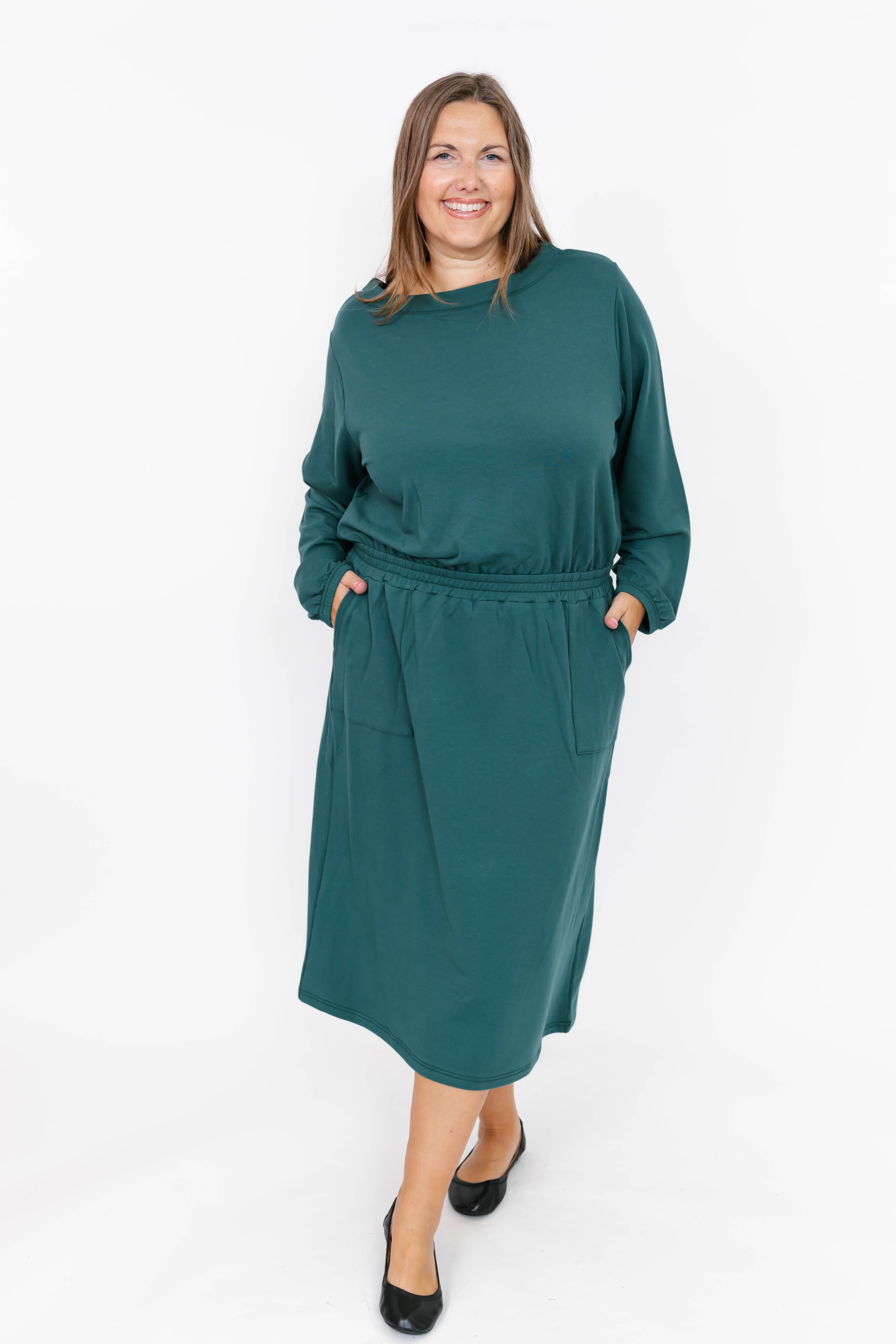 Frida Midi Dress in Evergreen