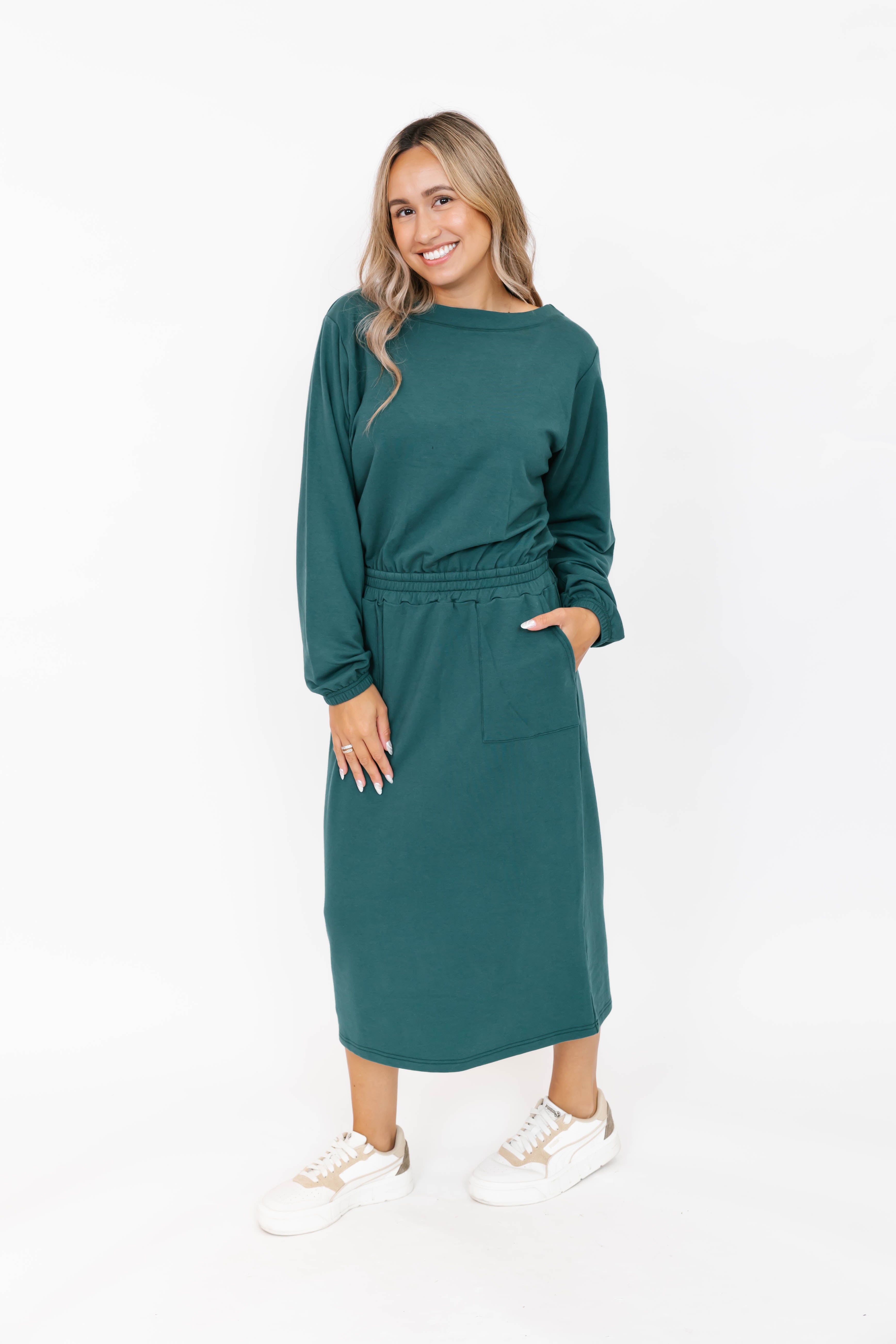 Frida Midi Dress in Evergreen