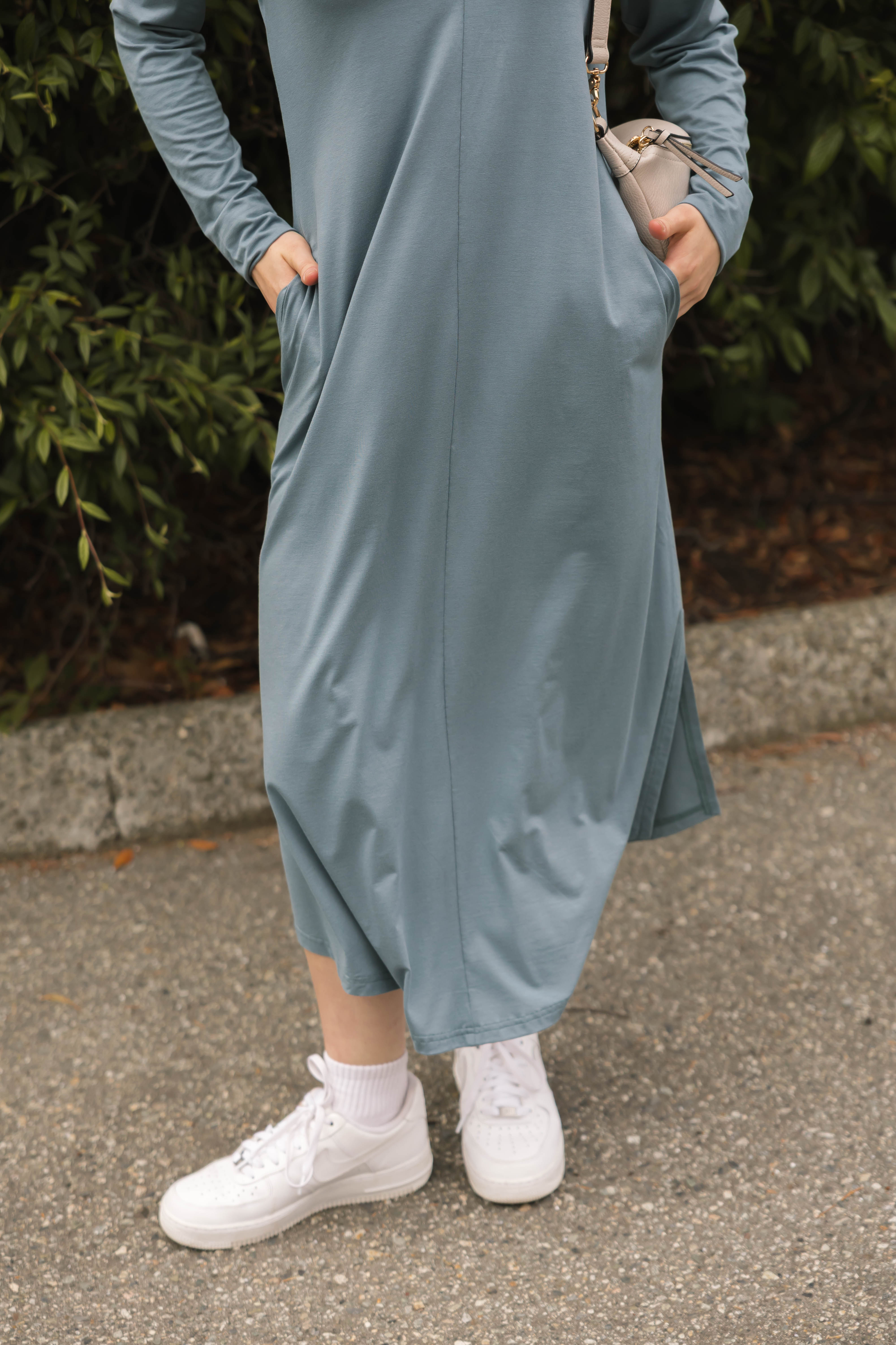 Friday Dress in Vintage Blue