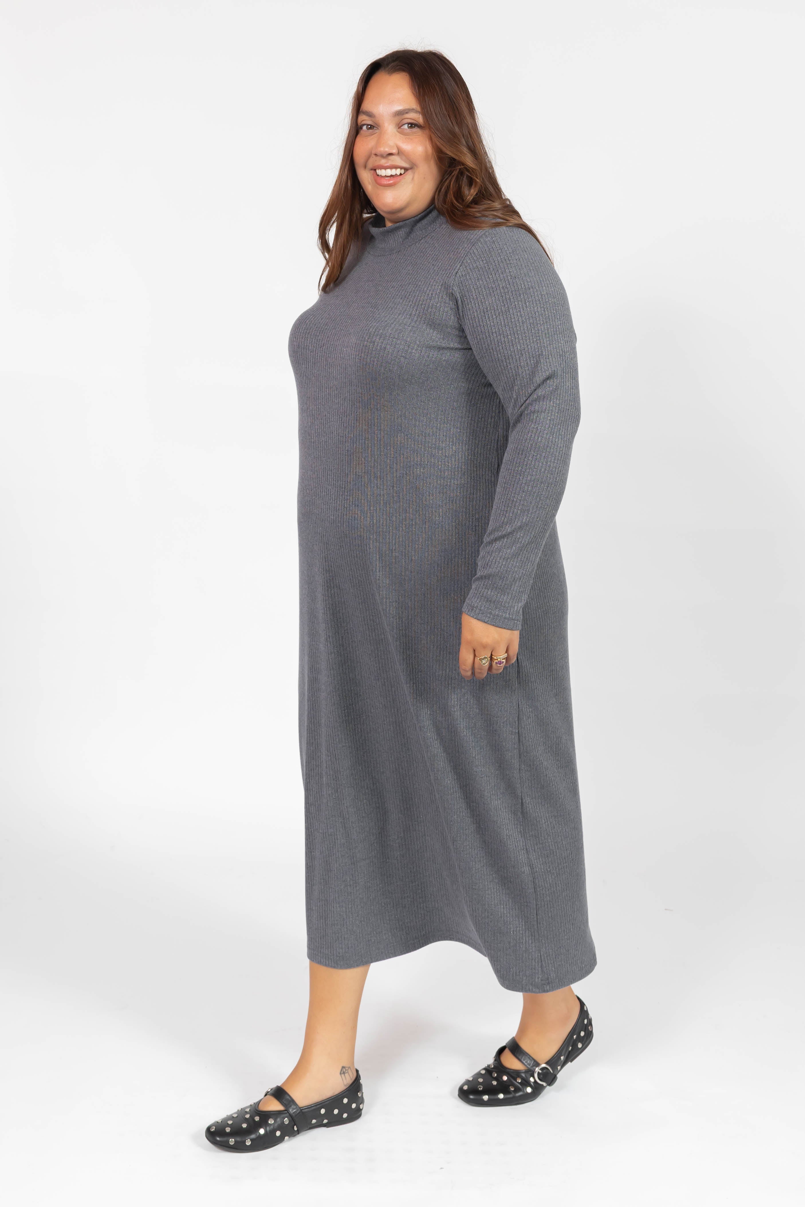 Gabriela Long Sleeve Rib Dress in Heather Charcoal