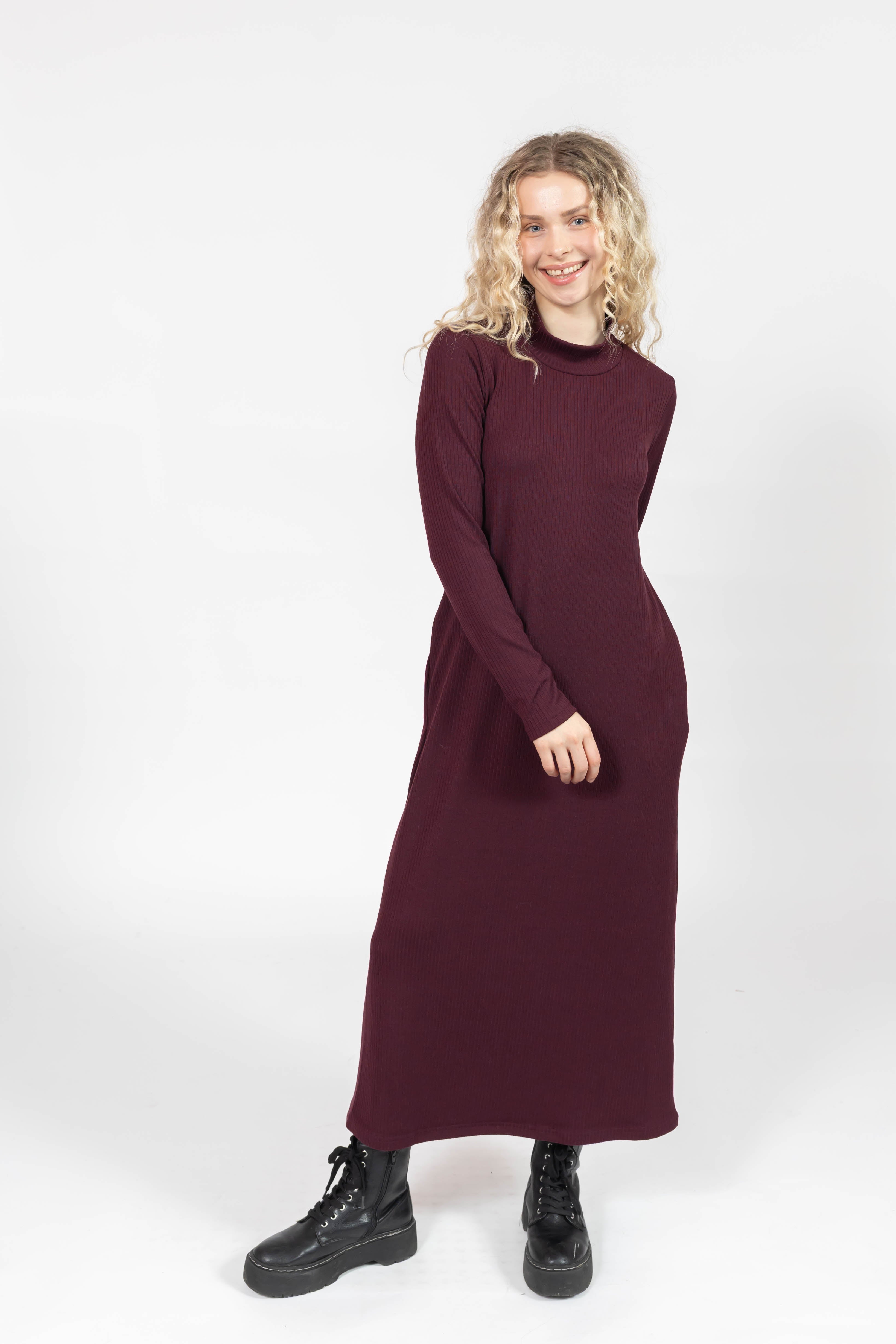 Gabriela Long Sleeve Rib Dress in Mulberry