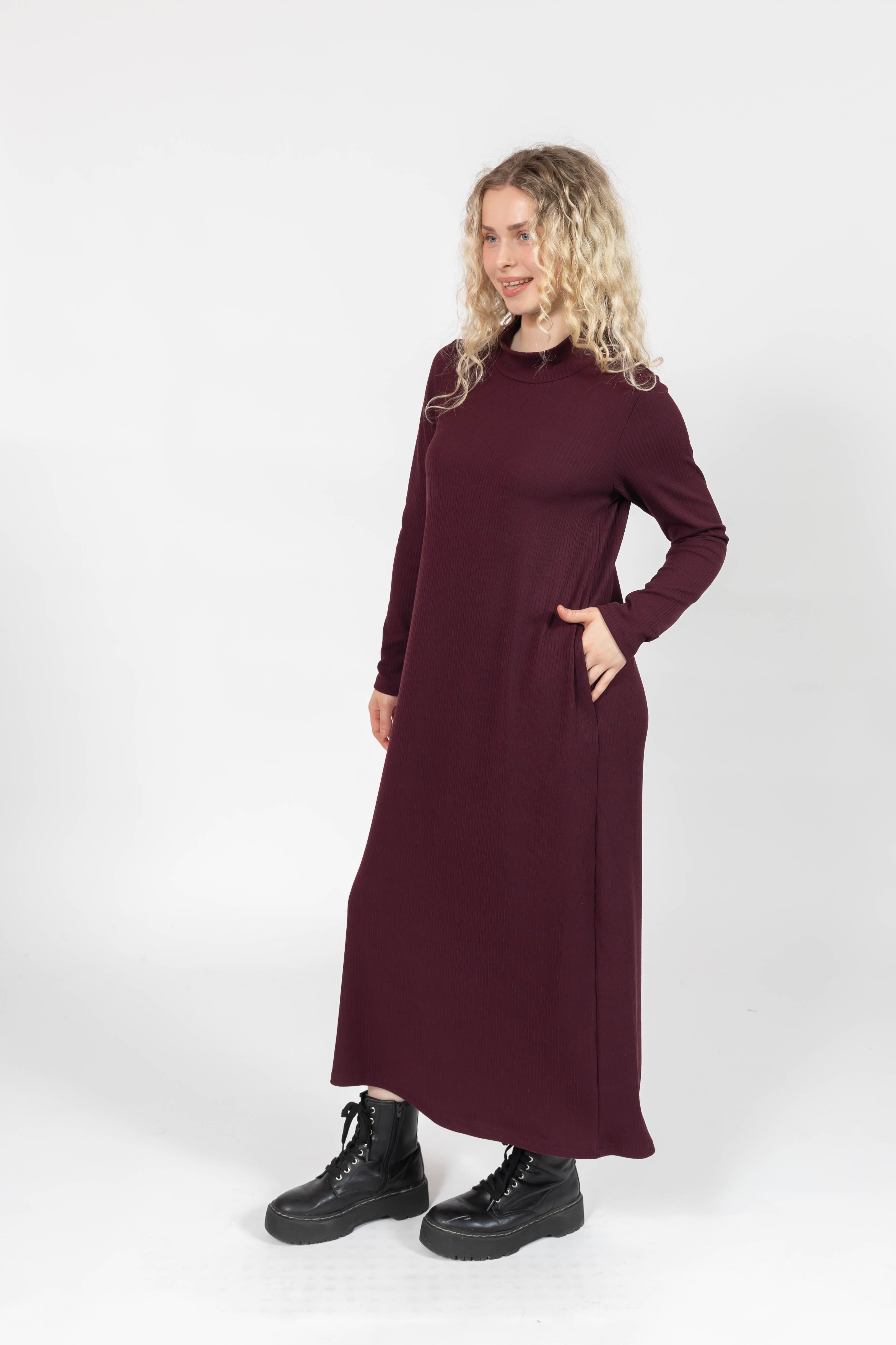 Gabriela Long Sleeve Rib Dress in Mulberry