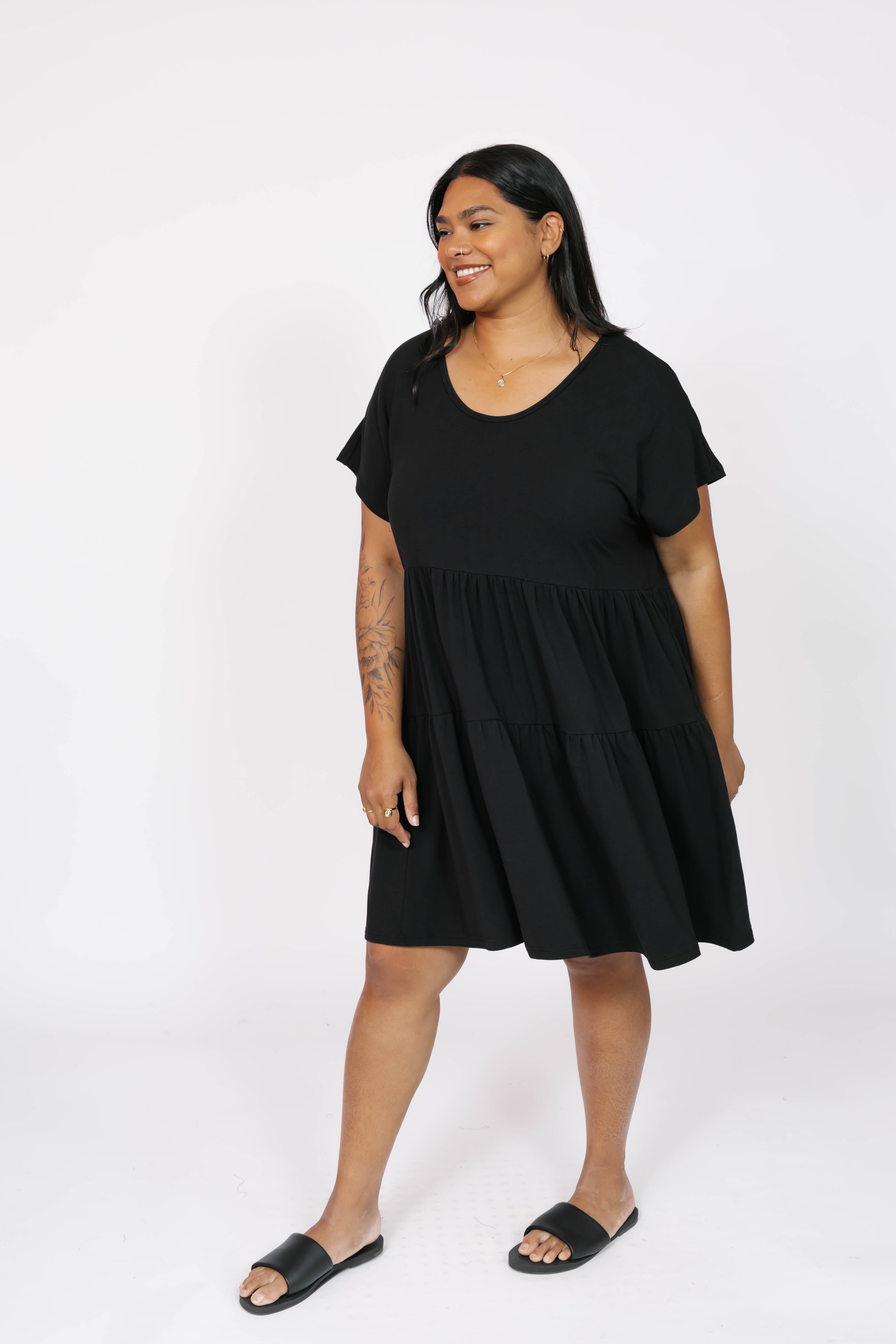 Gia Mini Dress in Midnight Black