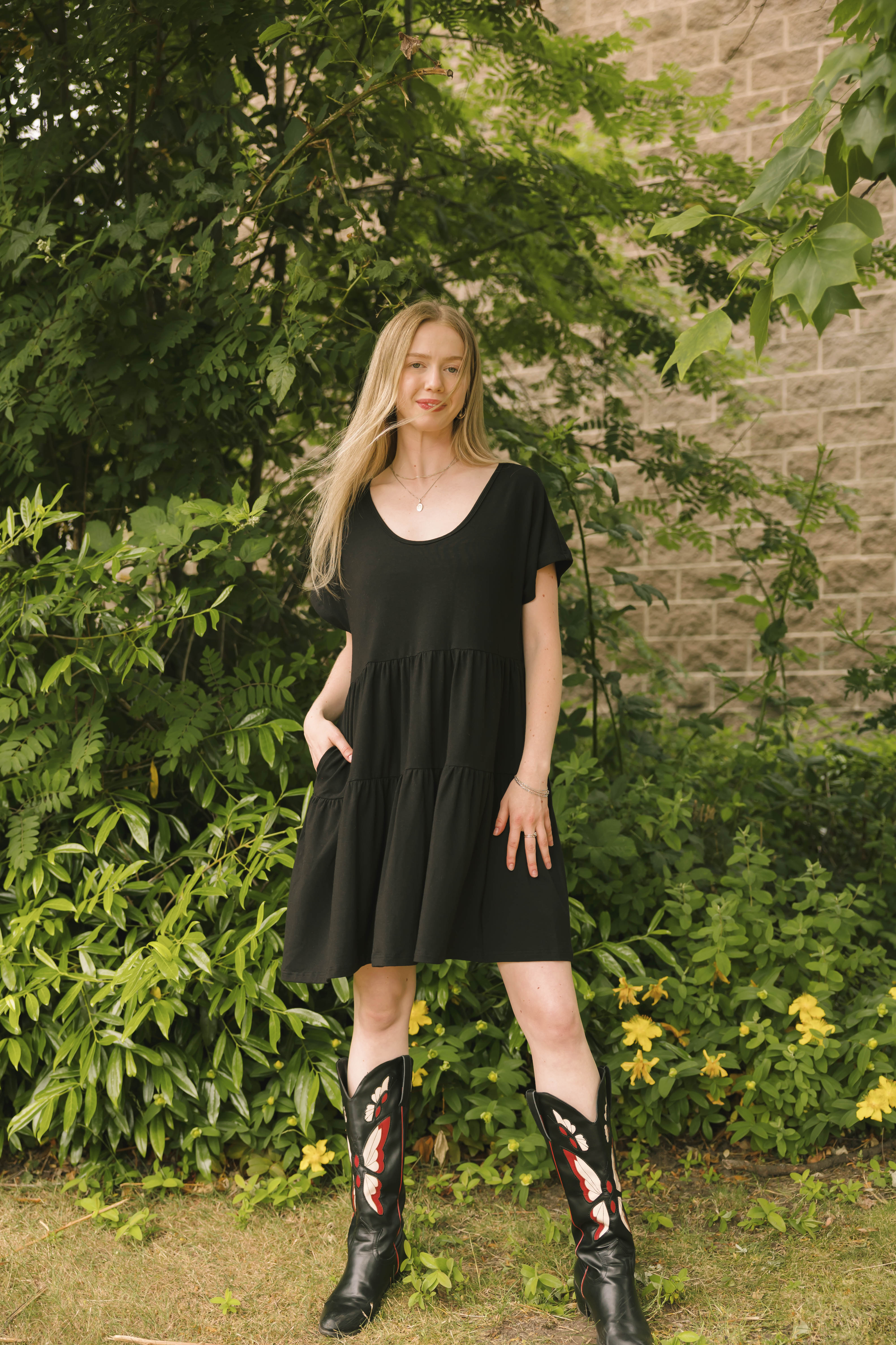 Gia Mini Dress in Midnight Black