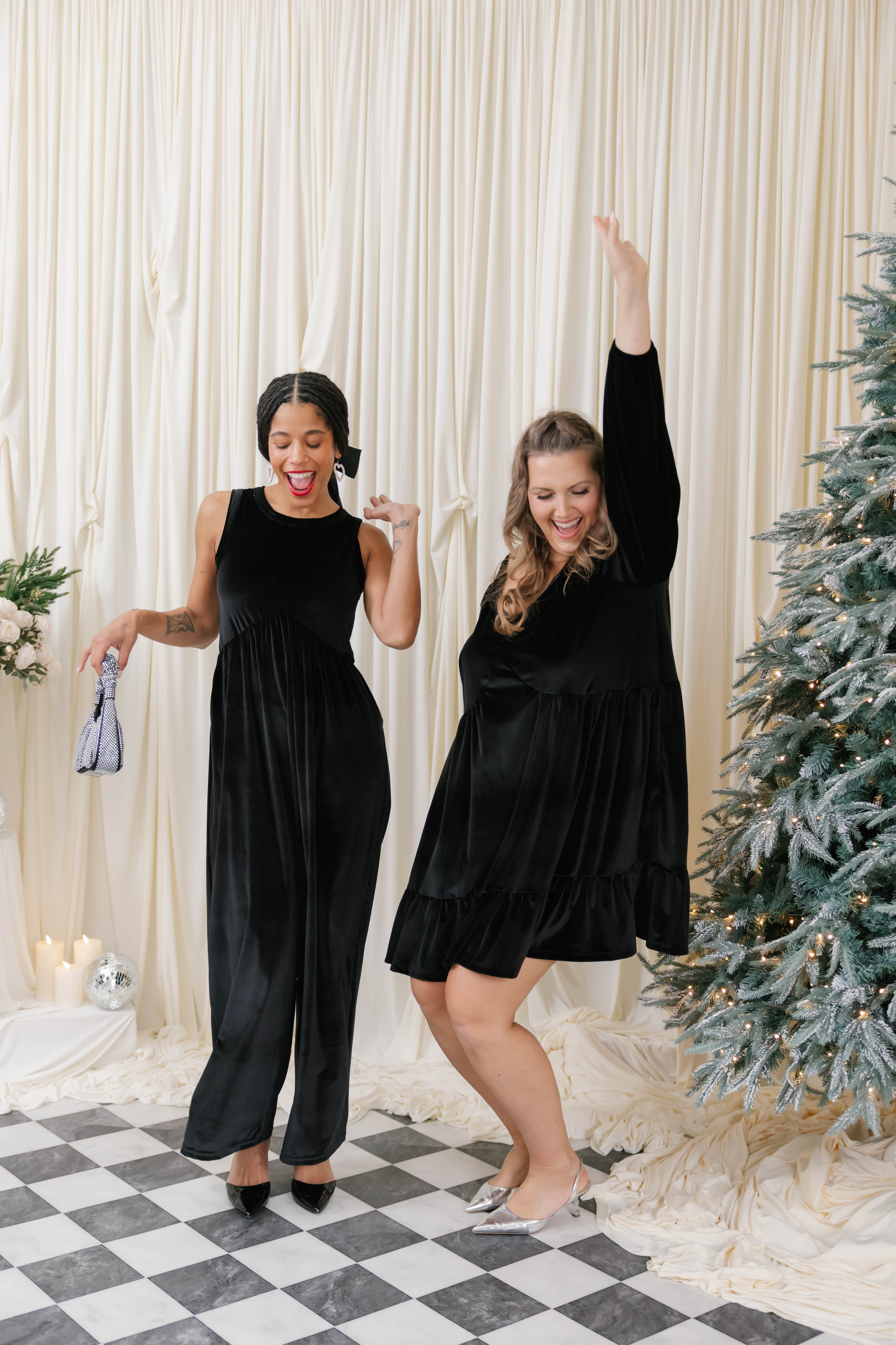 Gina Velvet Dress in Midnight Black