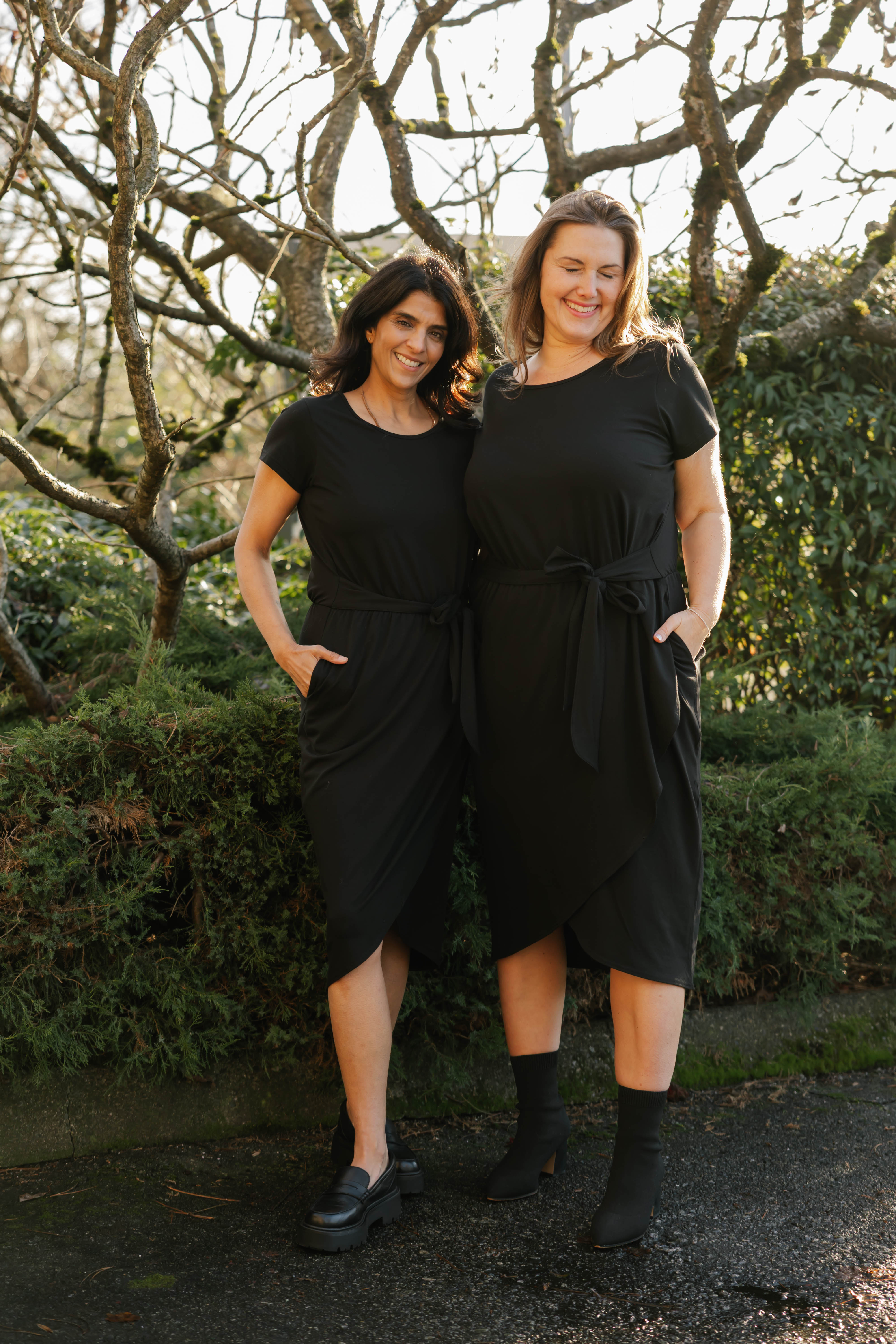 Rebecca Wrap Midi Dress in Midnight Black