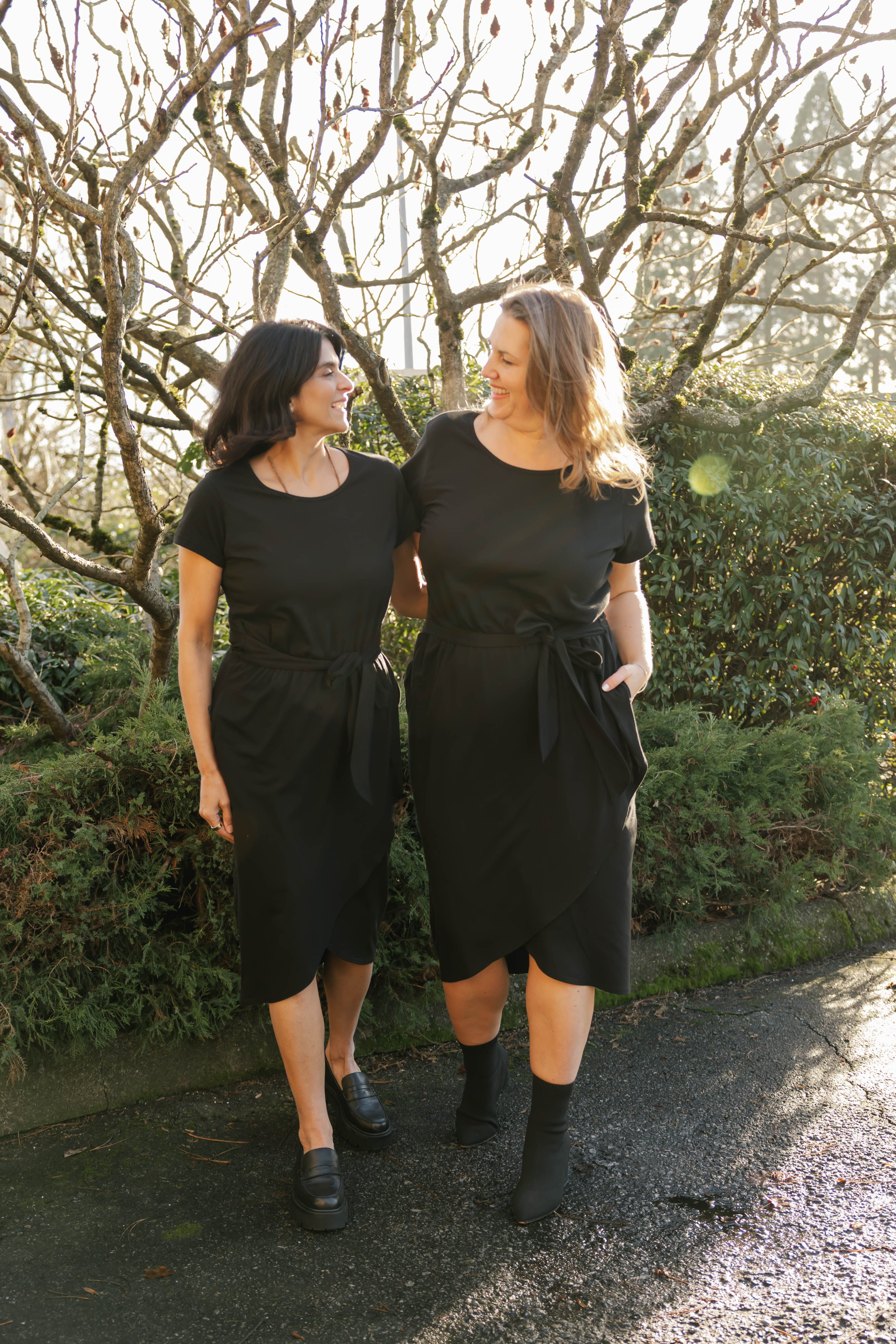 Rebecca Wrap Midi Dress in Midnight Black