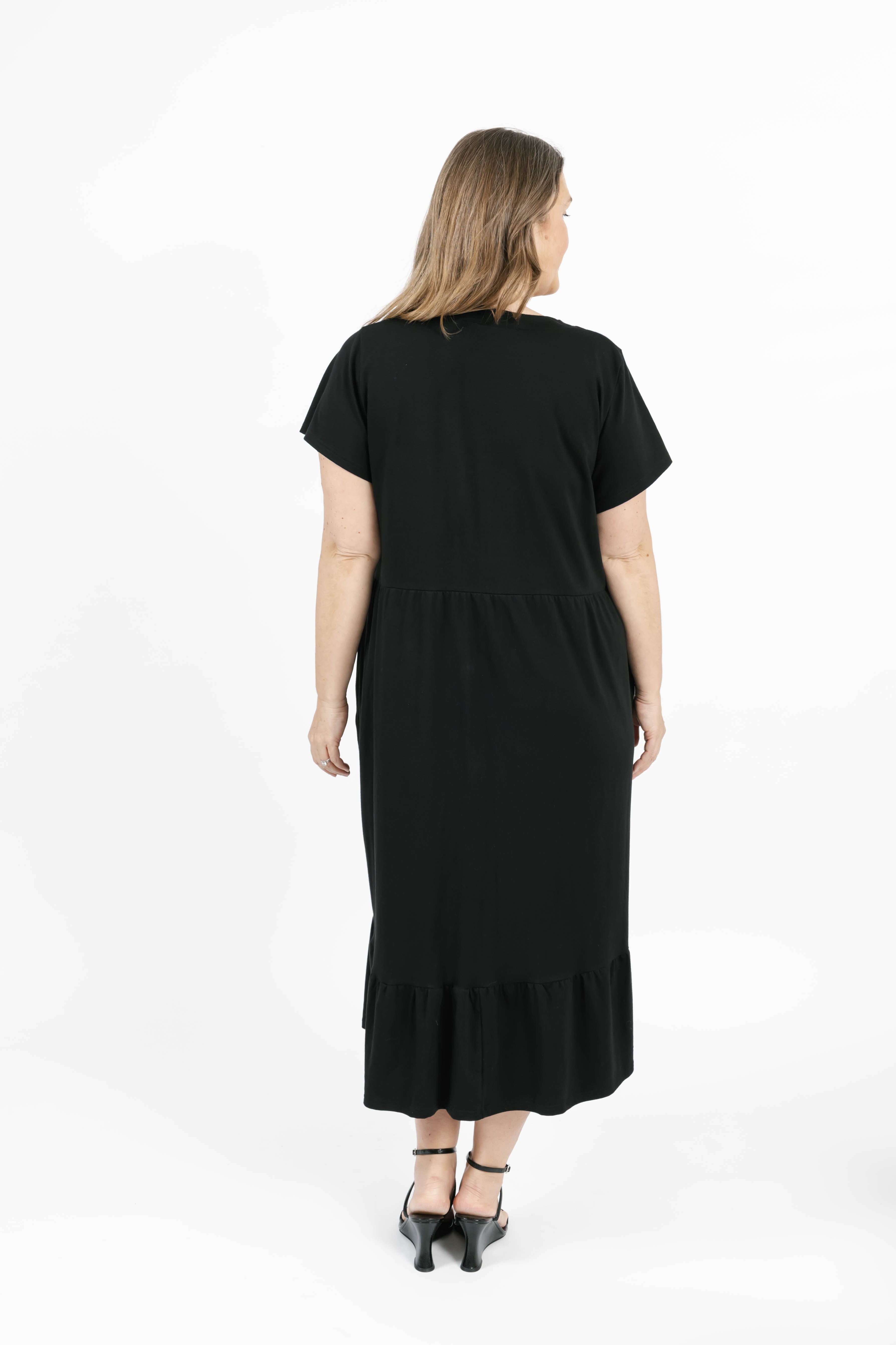 Hailey Midi Dress in Midnight Black