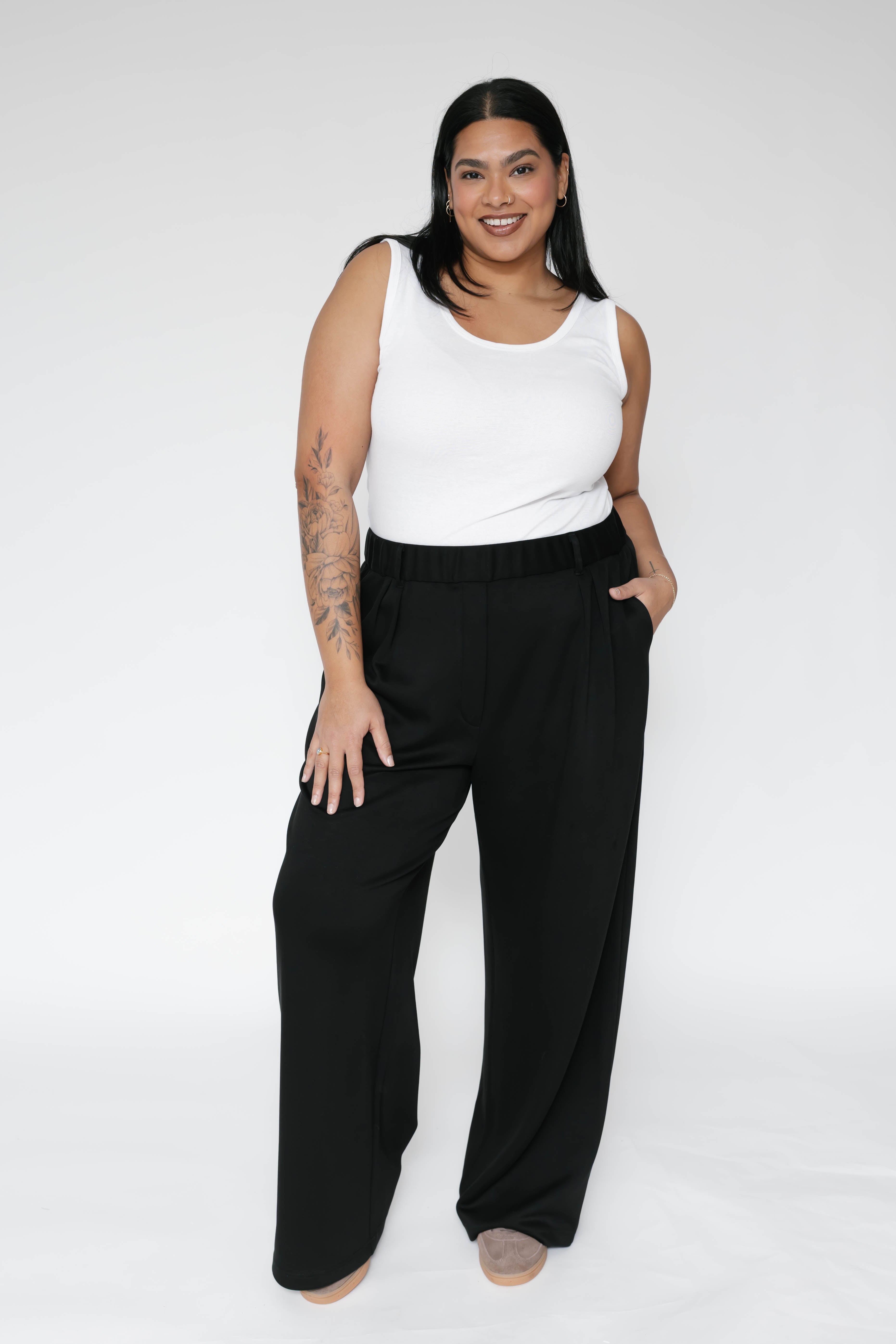 Halle Microscuba Pants in Midnight Black