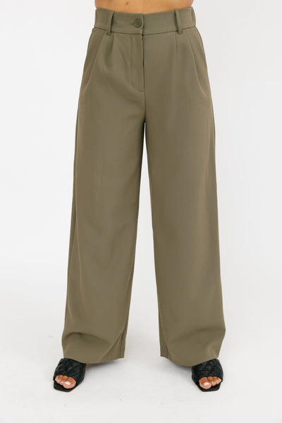 Harper Wide Leg Pant II in Deep Olive – Smash + Tess