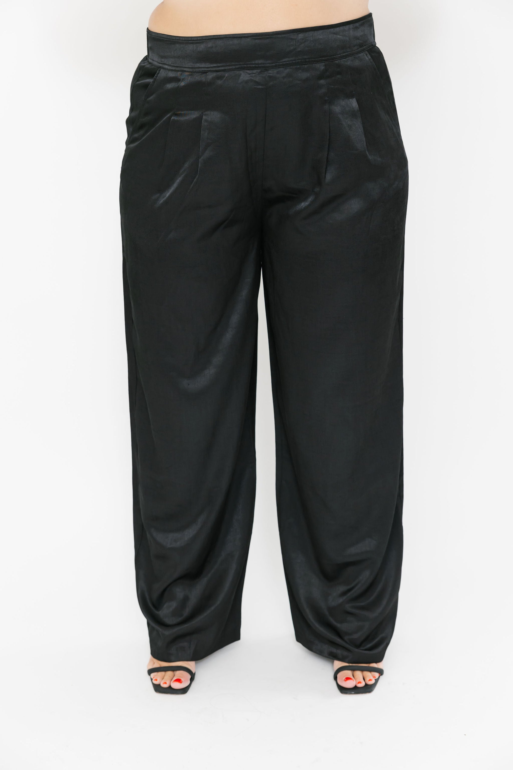 Holden Wide Leg Pant in Midnight Black