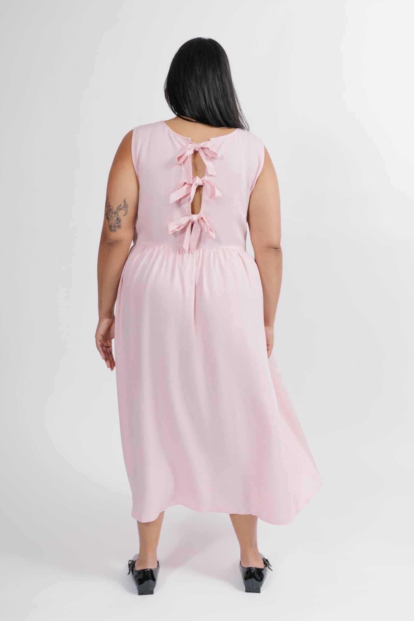 Celeste Reversible Bow Tie Midi Dress in Soft Pink