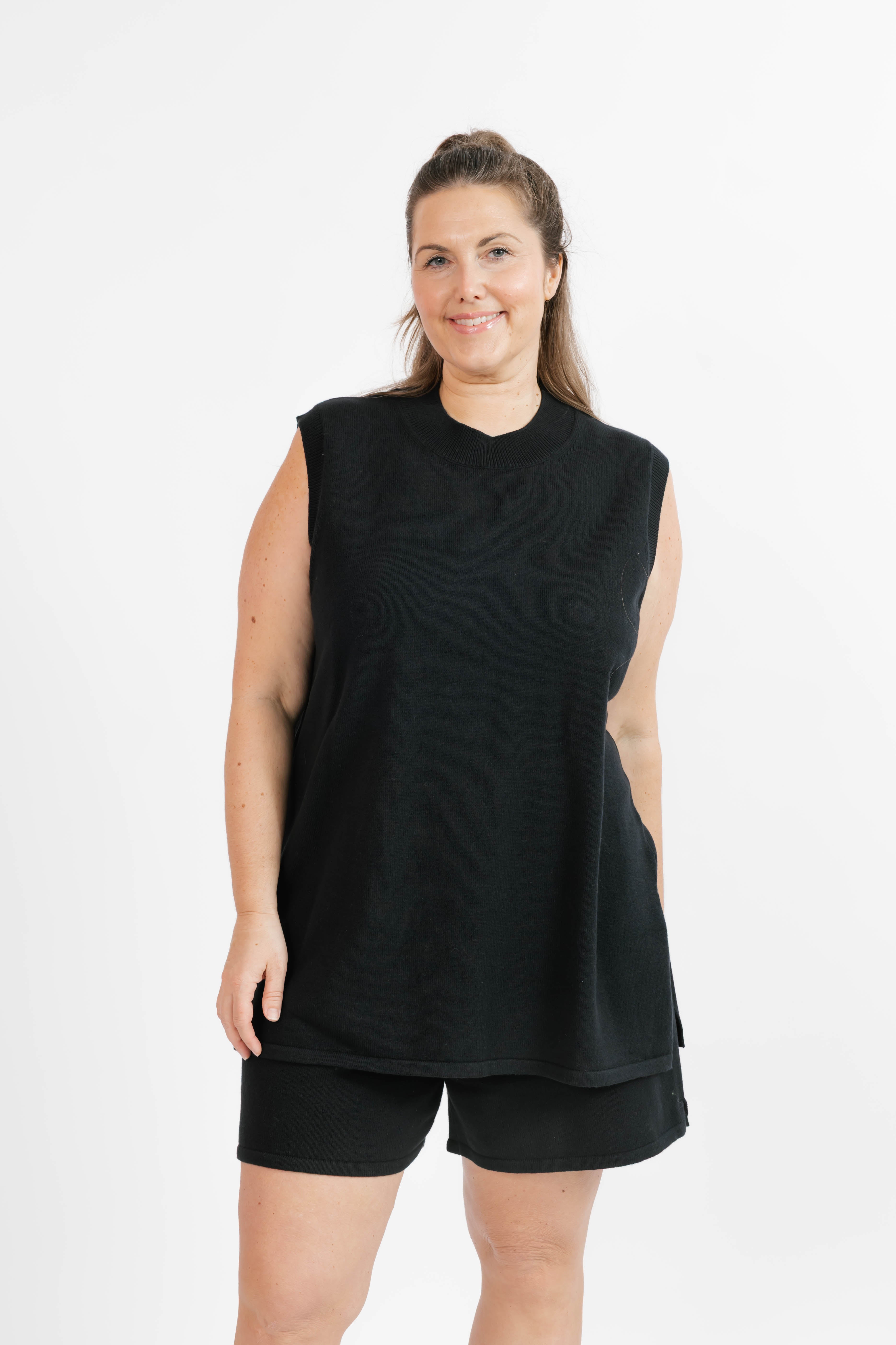 Knit Sleeveless Tunic in Midnight Black