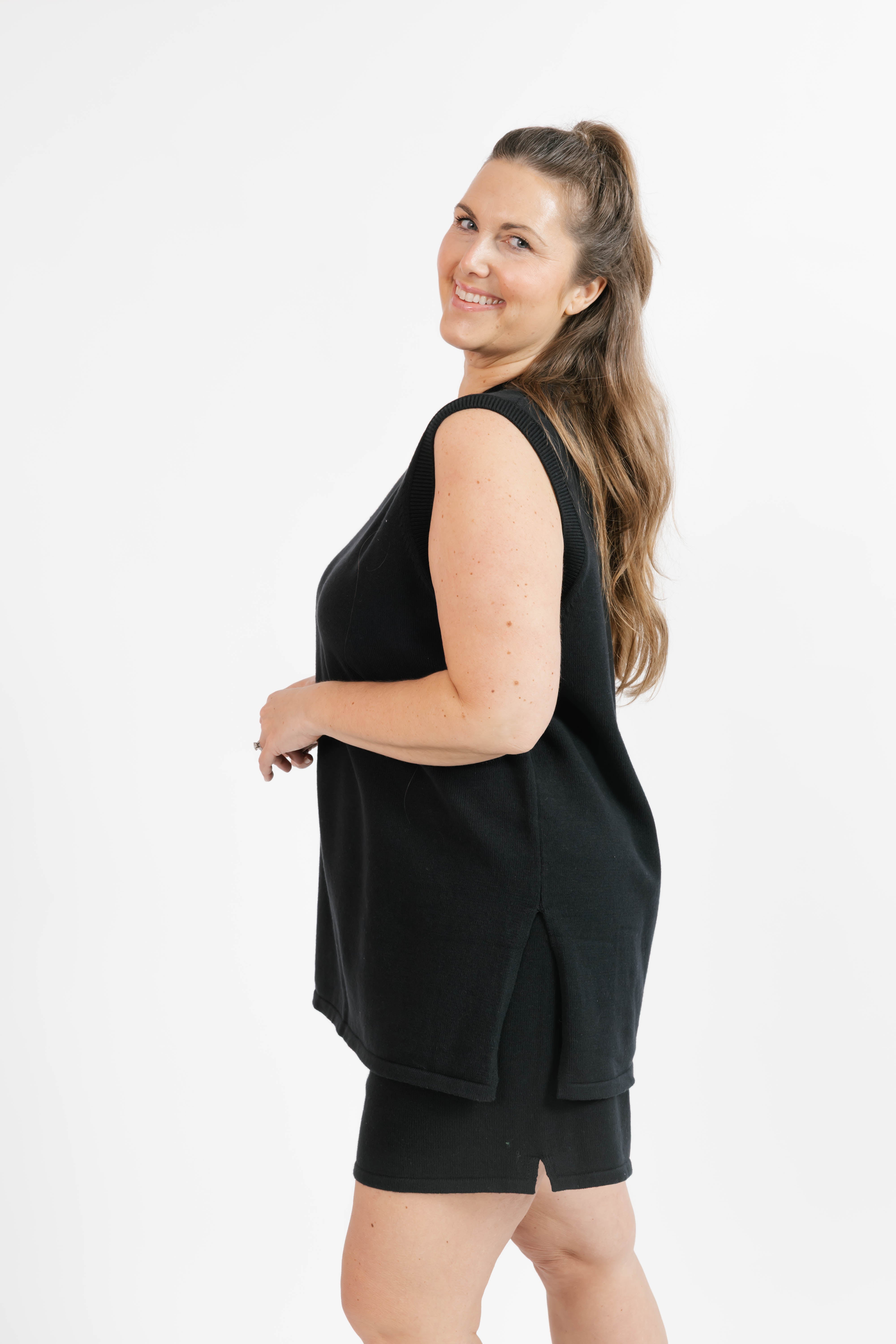 Knit Sleeveless Tunic in Midnight Black
