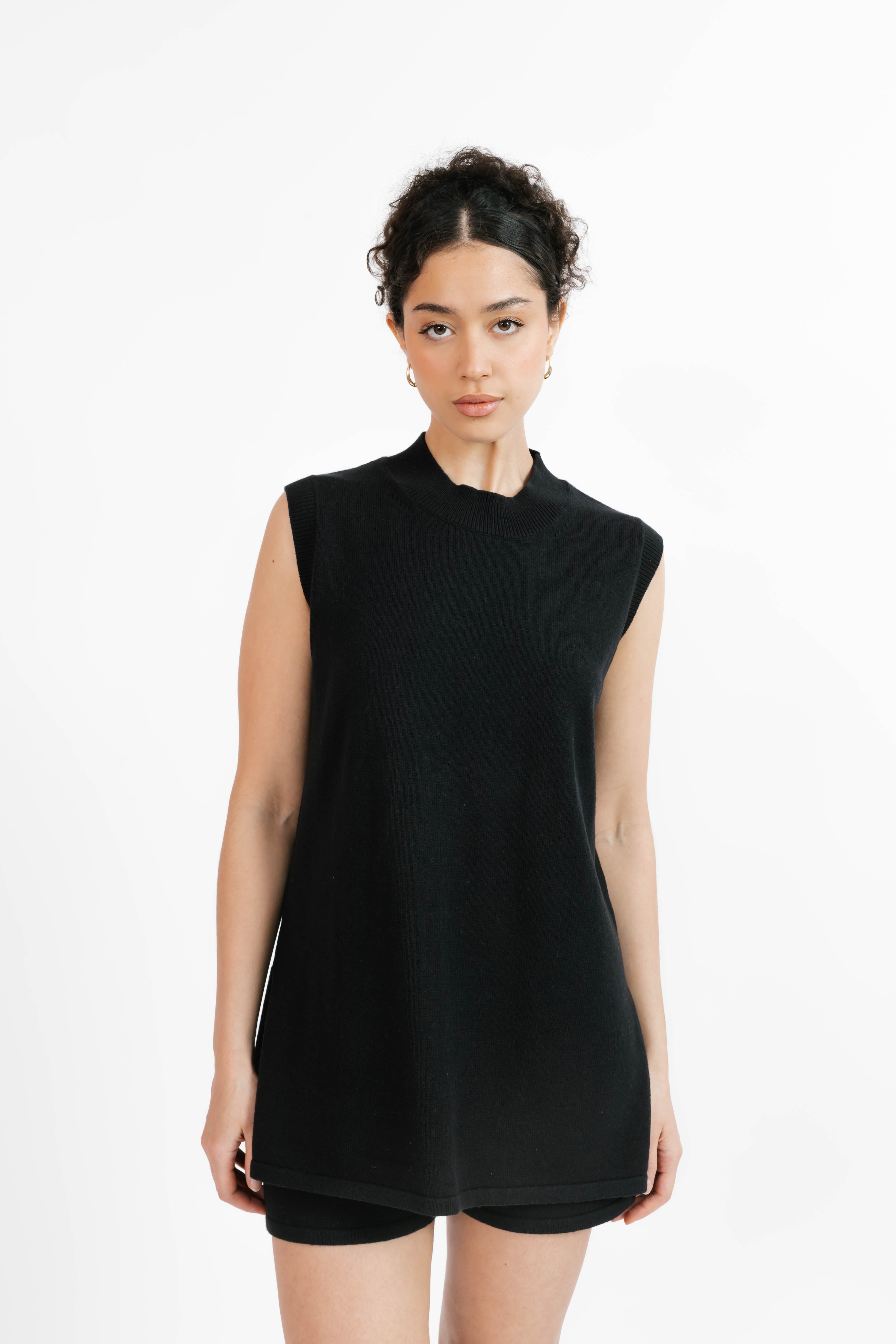Knit Sleeveless Tunic in Midnight Black