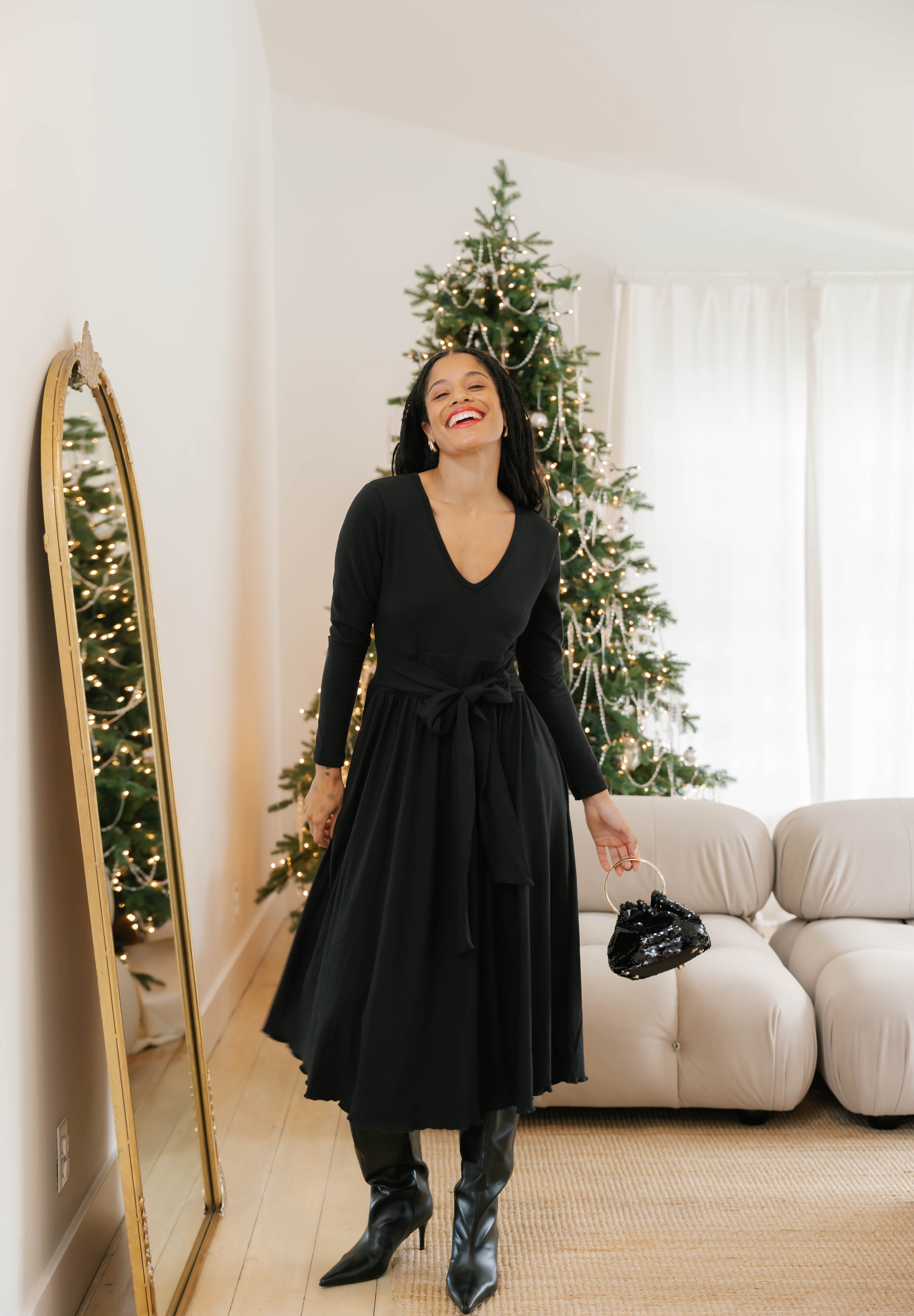 Leah Midi Dress in Midnight Black