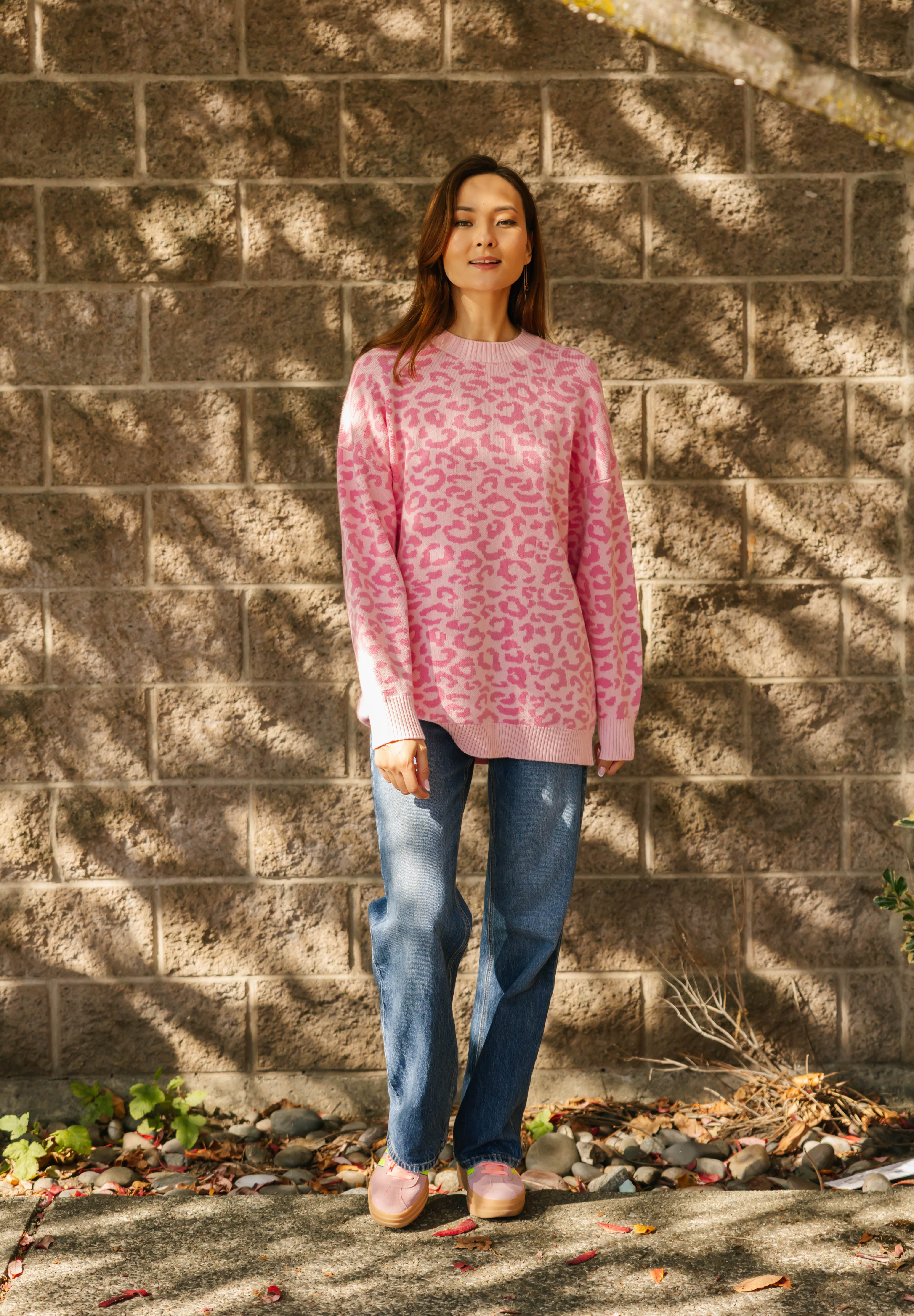 Leopard Long Sweater in Light Pink/Pink